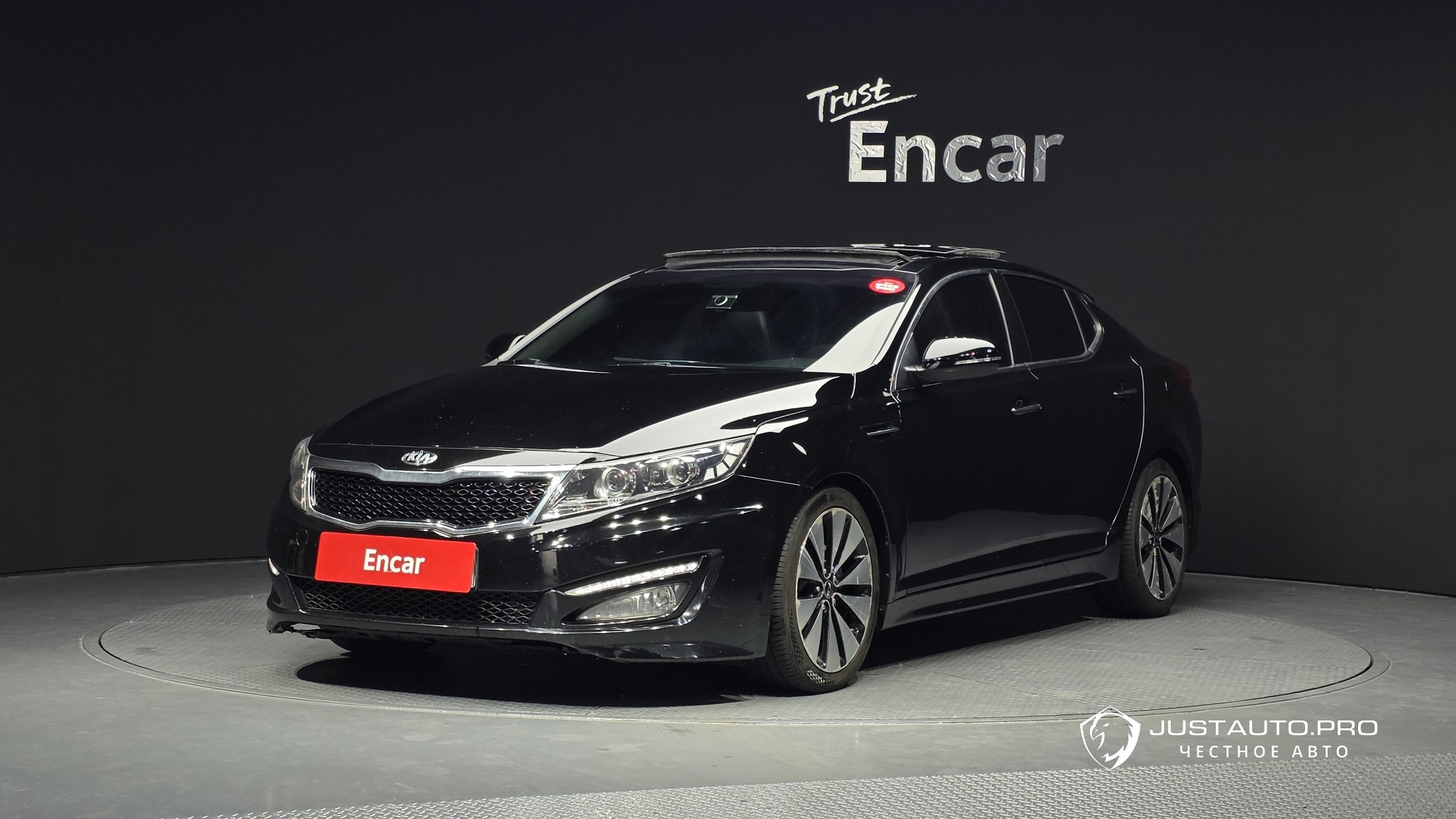 Автомобиль Kia K5