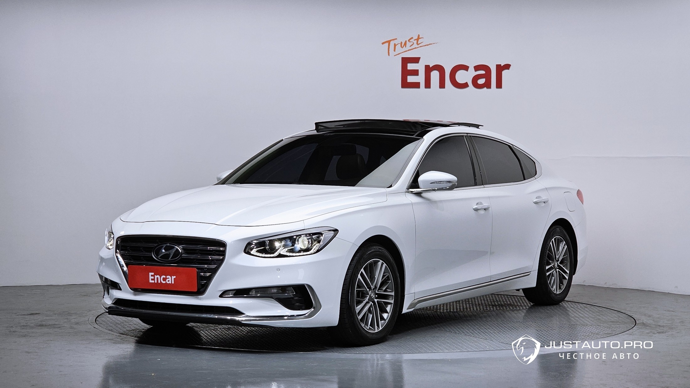 Автомобиль Hyundai Grandeur