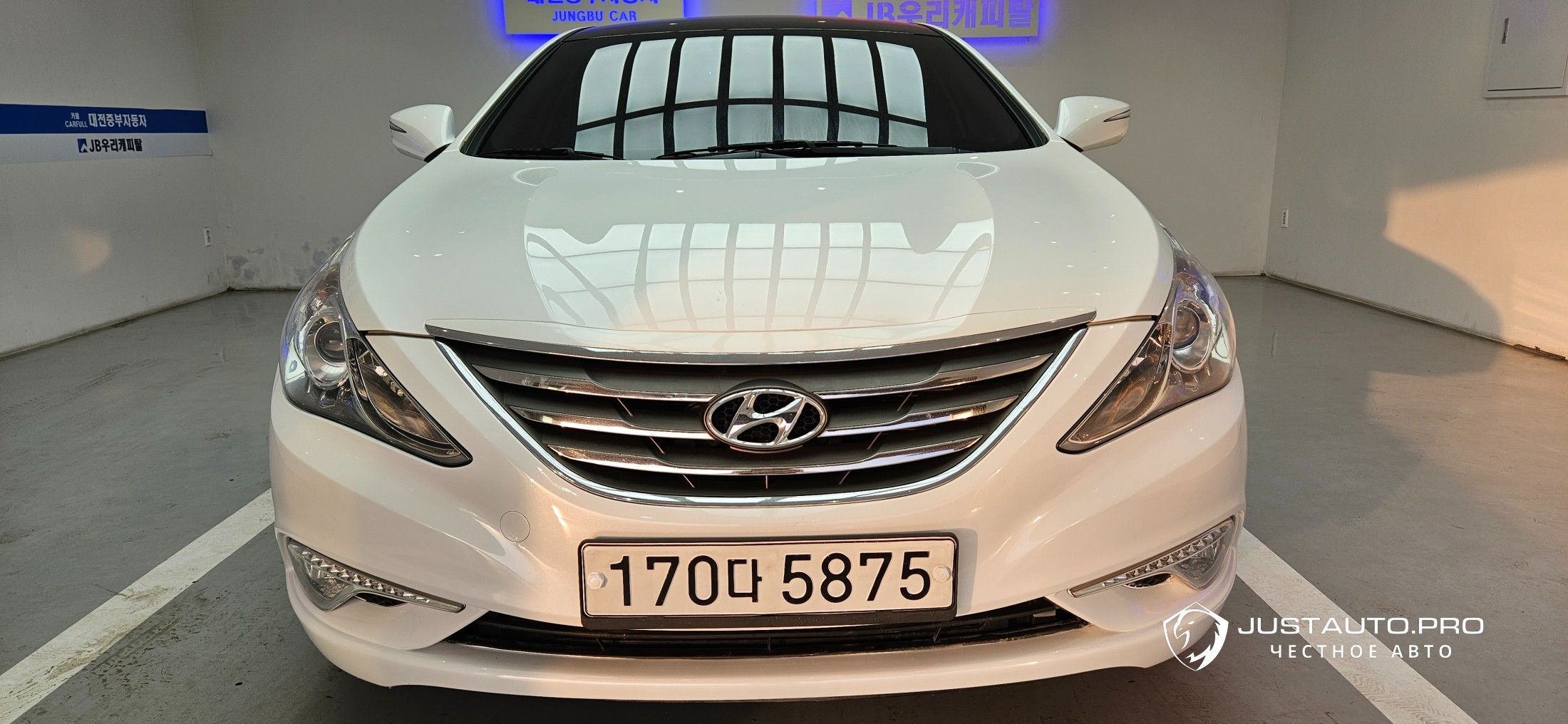 Автомобиль Hyundai Sonata