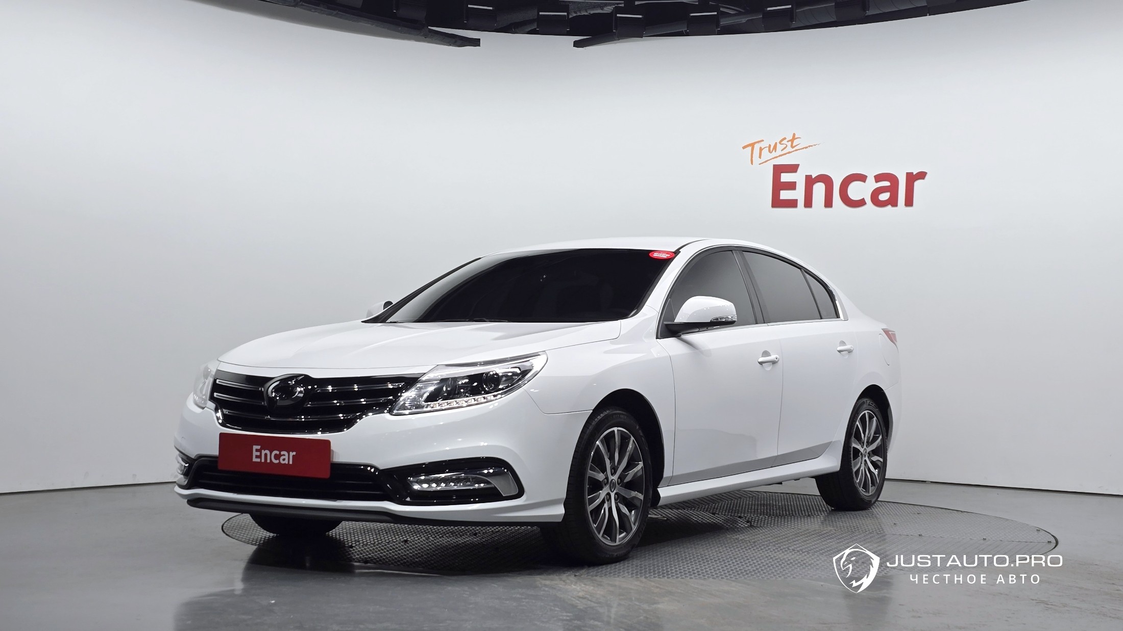 Автомобиль Renault-KoreaSamsung SM5 