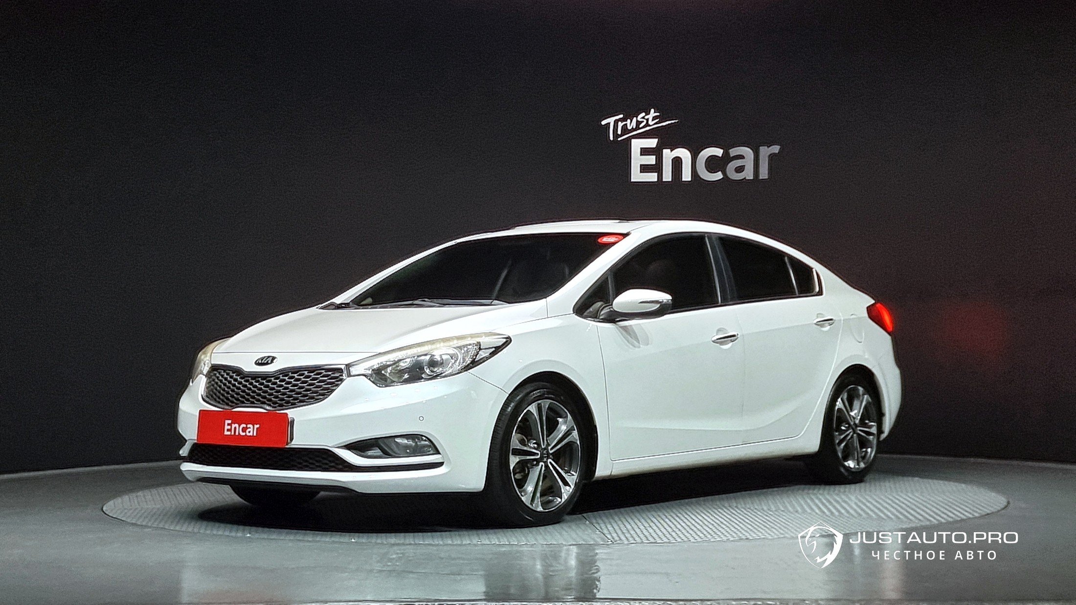 Автомобиль Kia K3