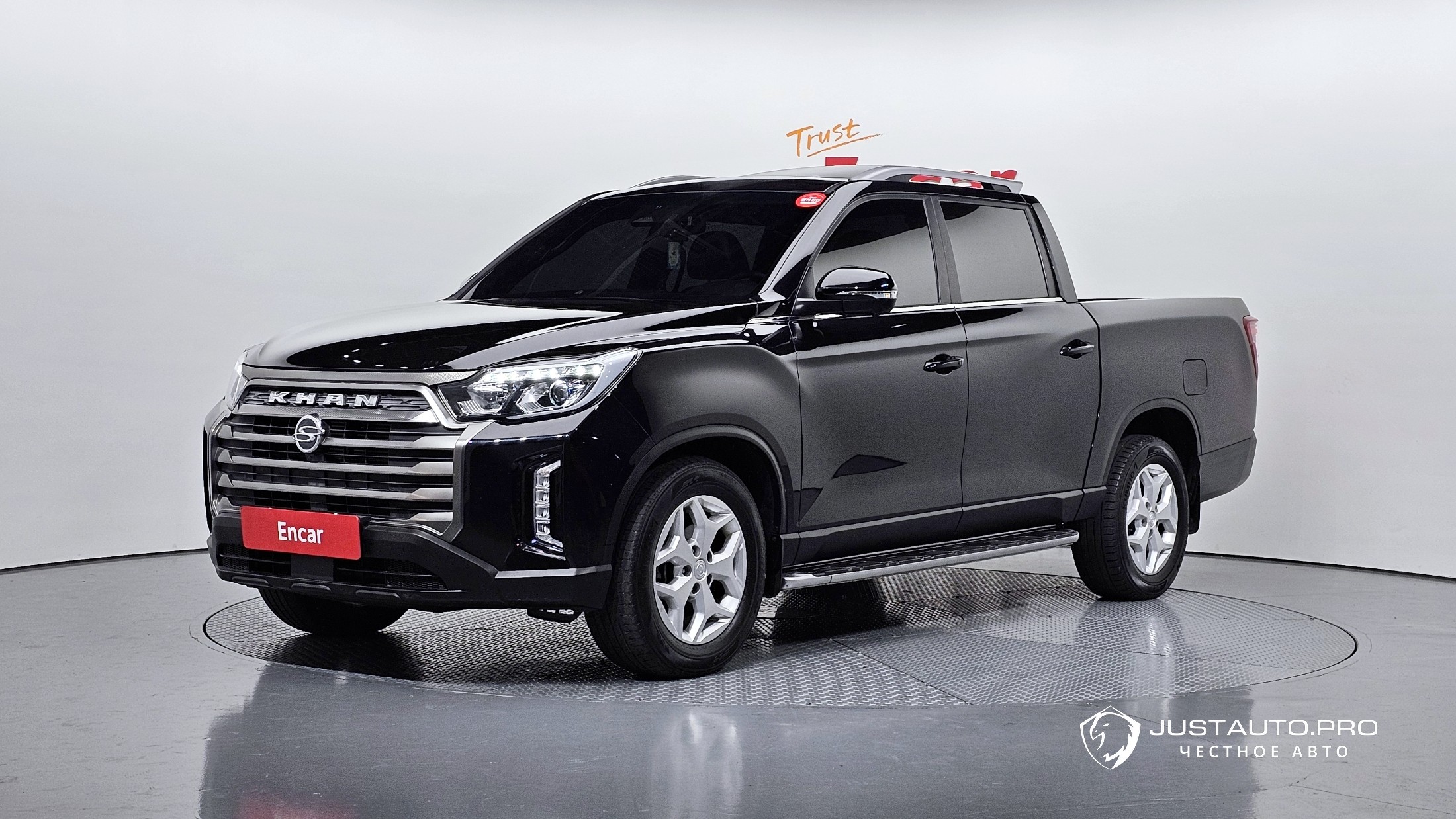 Автомобиль KG_Mobility_Ssangyong Rexton