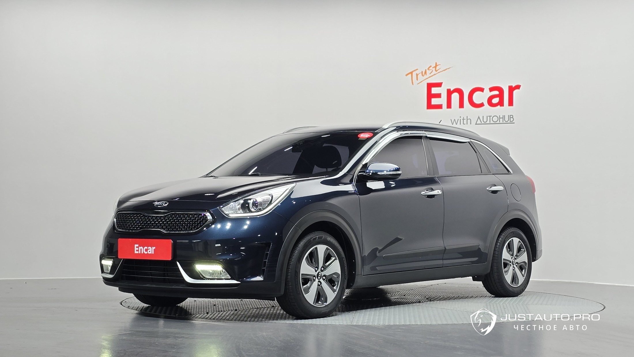 Автомобиль Kia Niro