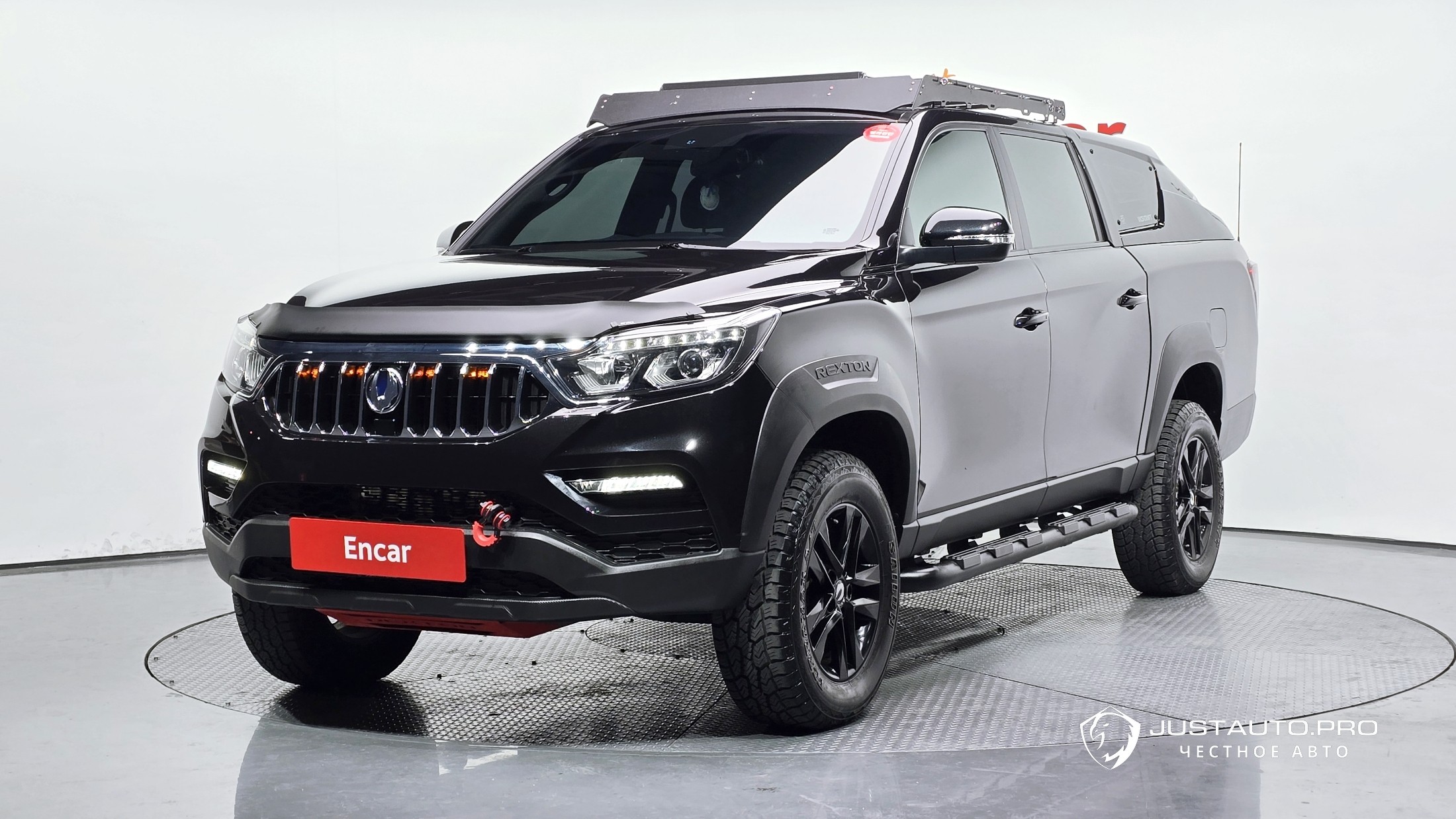 Автомобиль KG_Mobility_Ssangyong Rexton