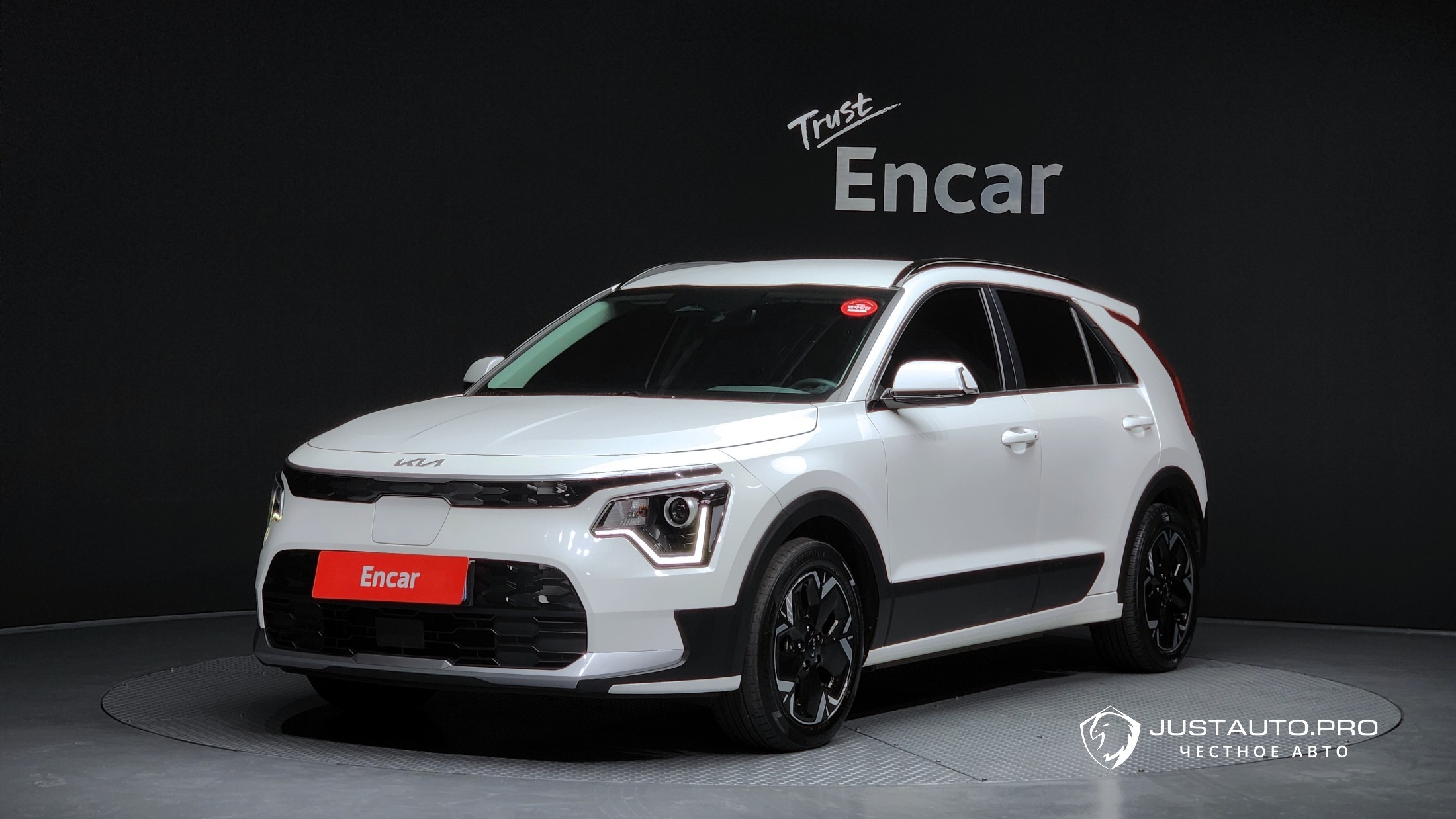 Автомобиль Kia Niro