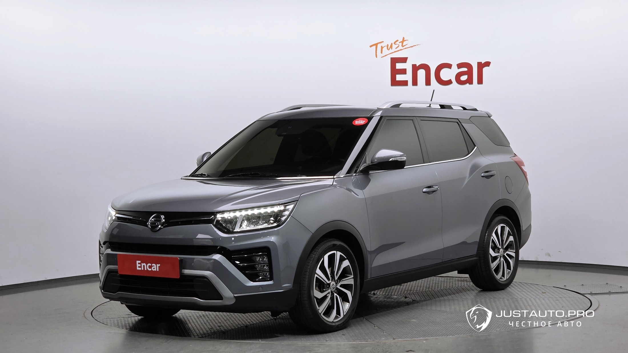 Автомобиль KG_Mobility_Ssangyong TIBOLI