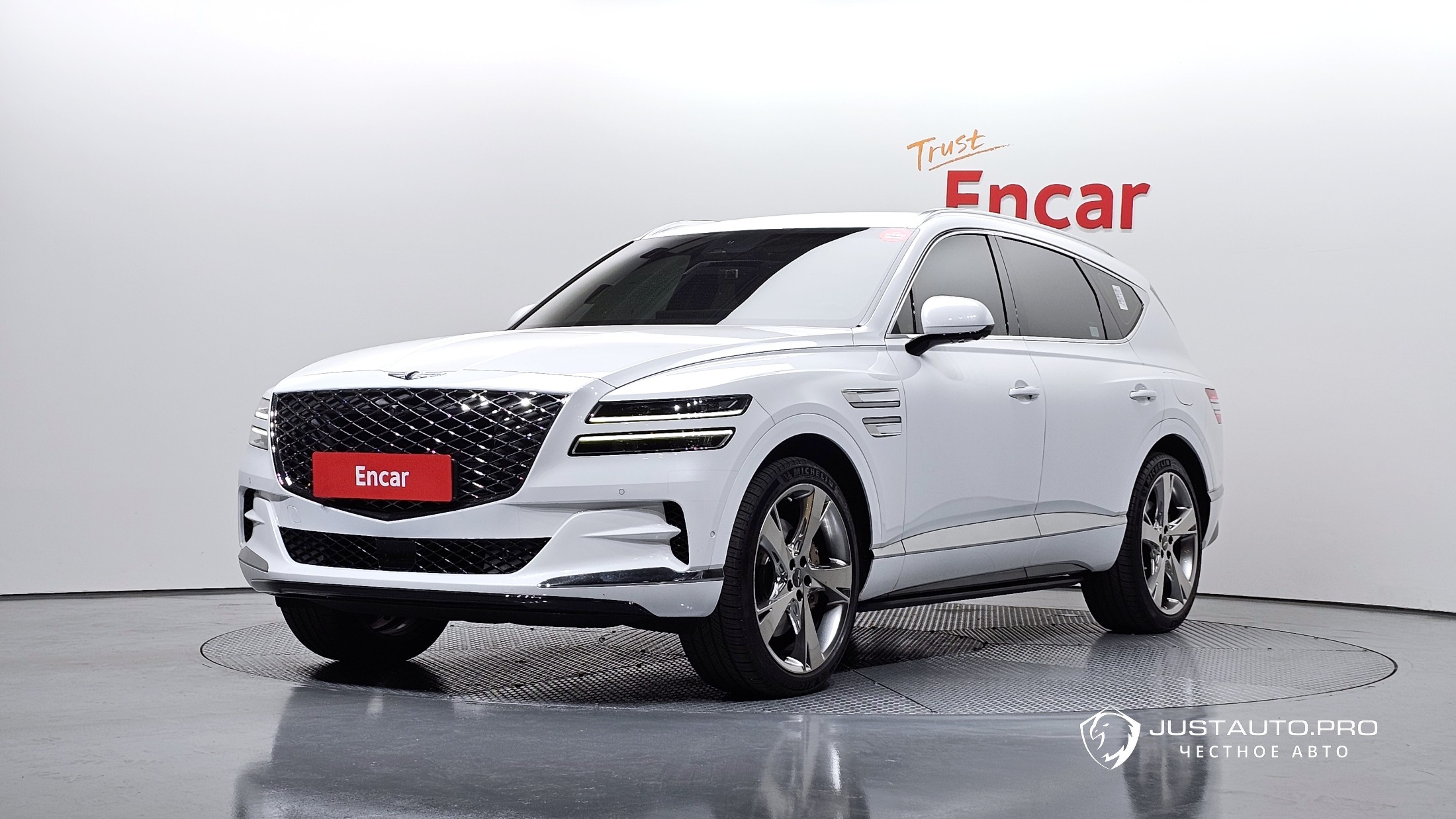 Автомобиль Genesis GV80