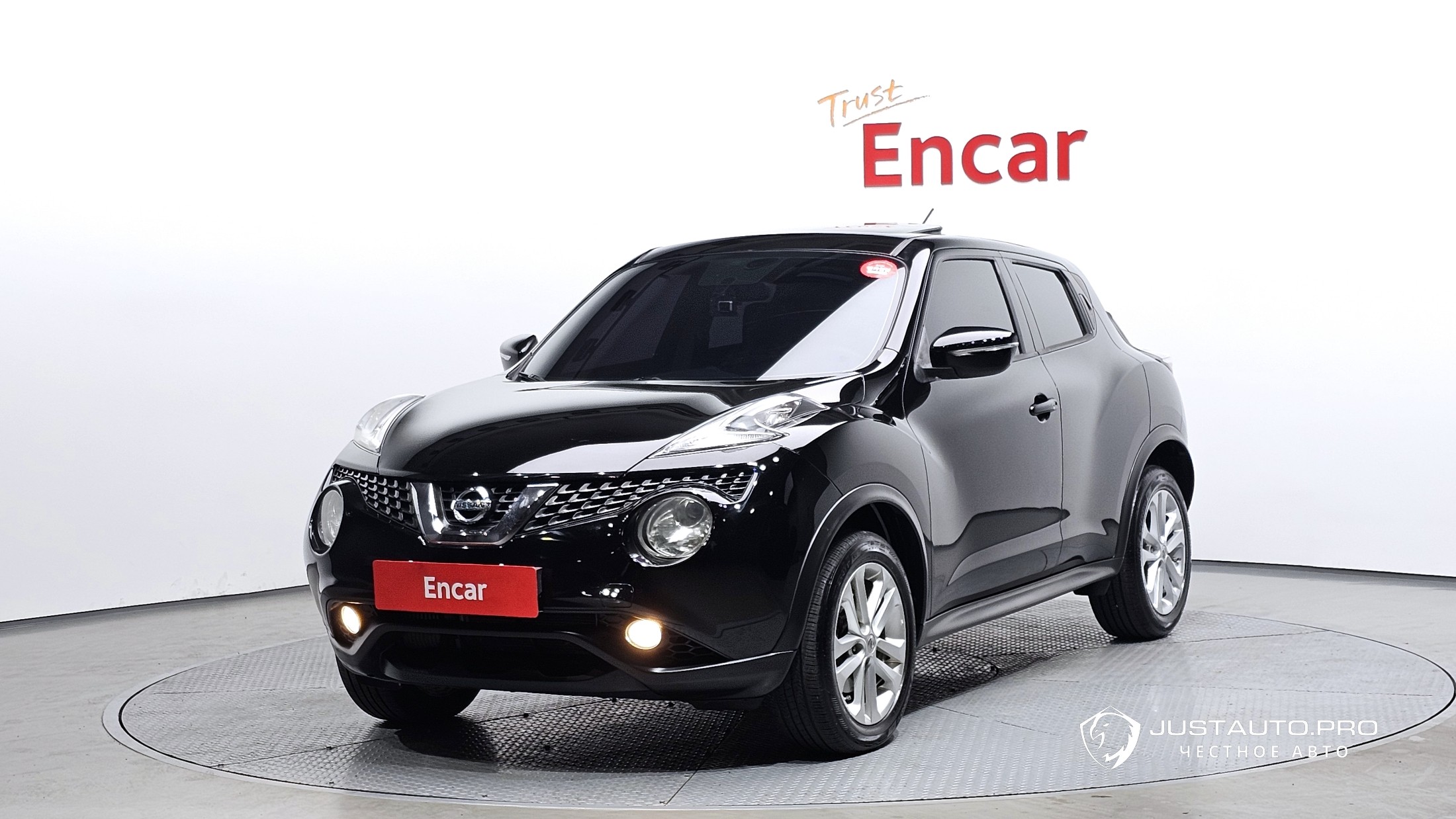 Автомобиль Nissan Juke