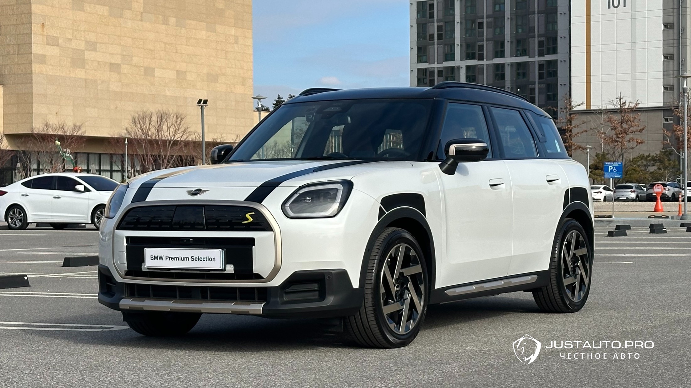 Автомобиль Mini Countryman