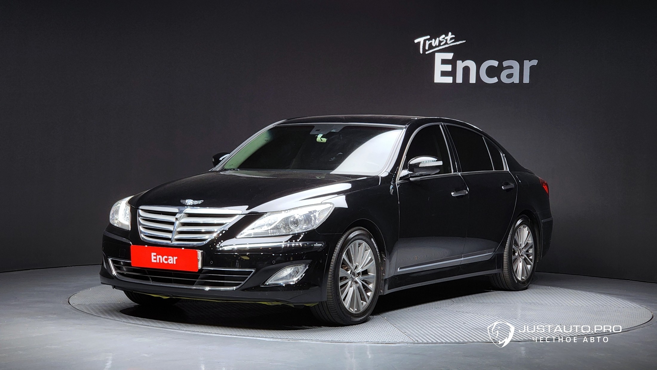 Автомобиль Hyundai Genesis