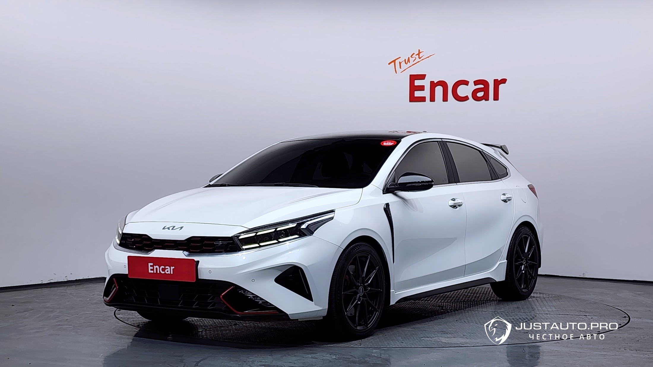 Автомобиль Kia K3