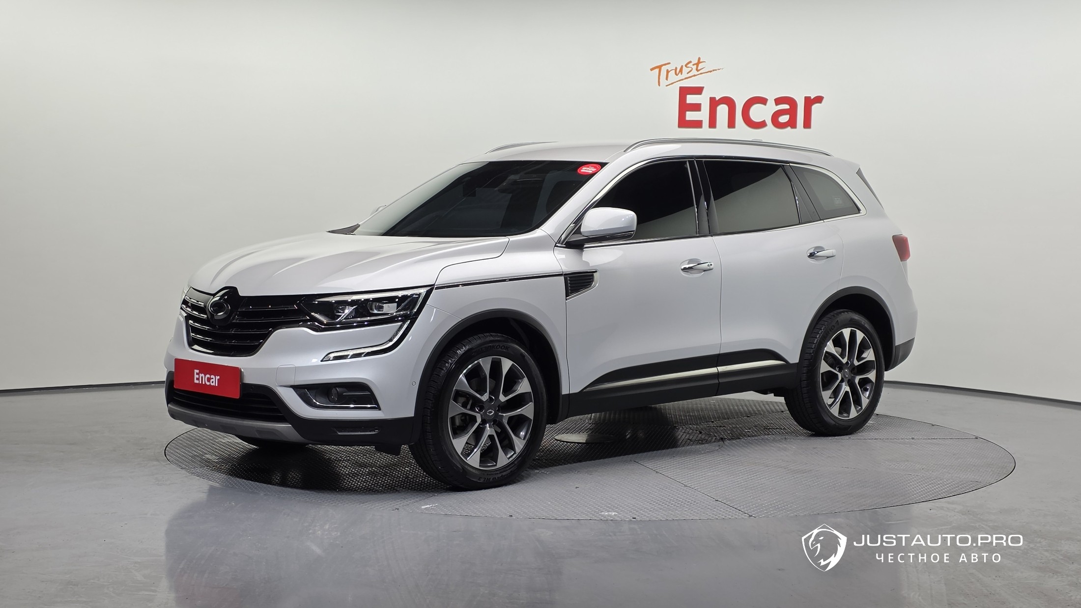 Автомобиль Renault-KoreaSamsung QM6