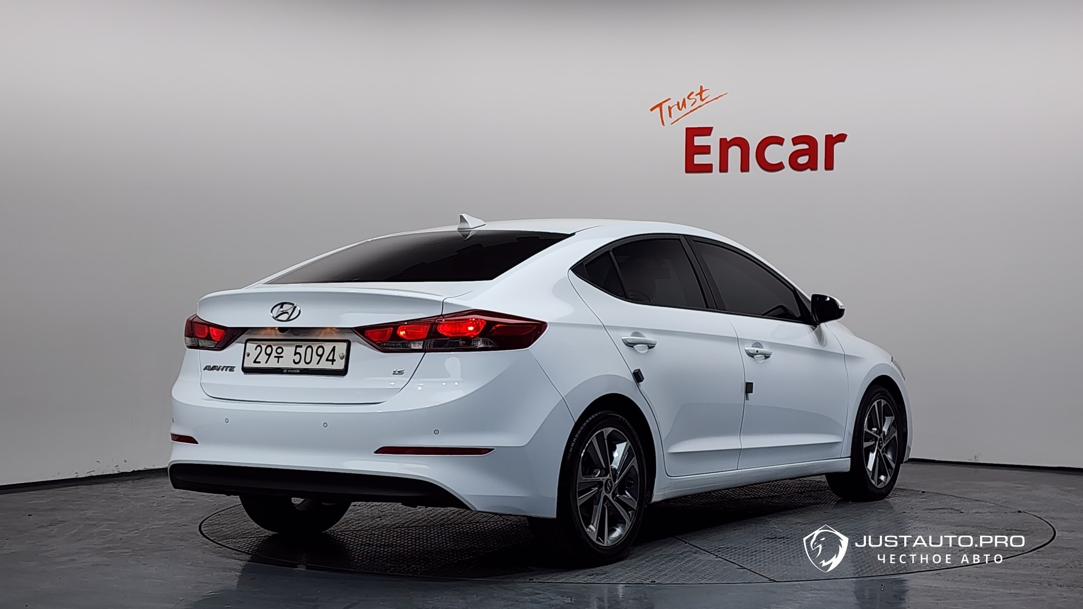 Автомобиль Hyundai AVANTE