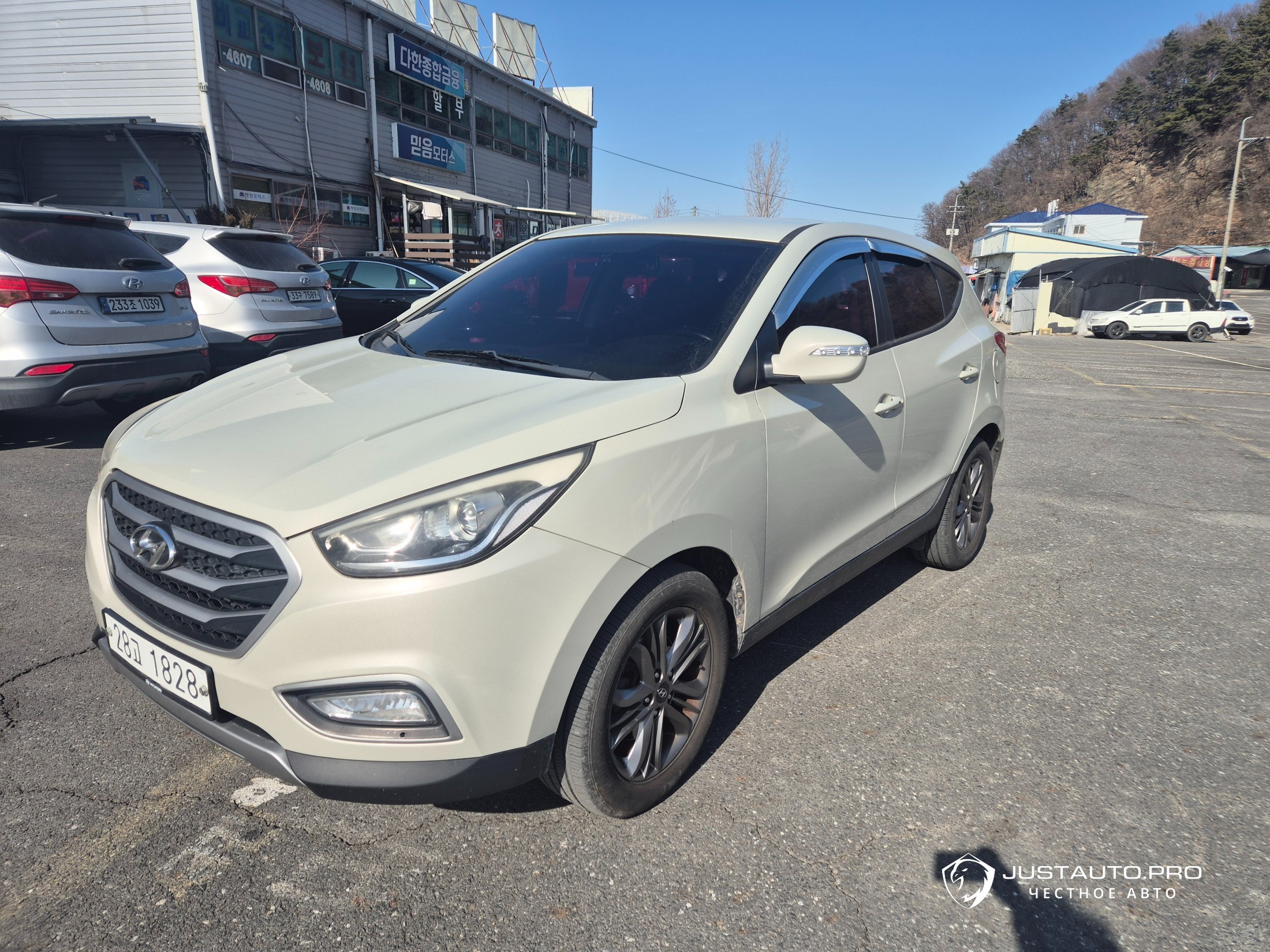 Автомобиль Hyundai Tucson