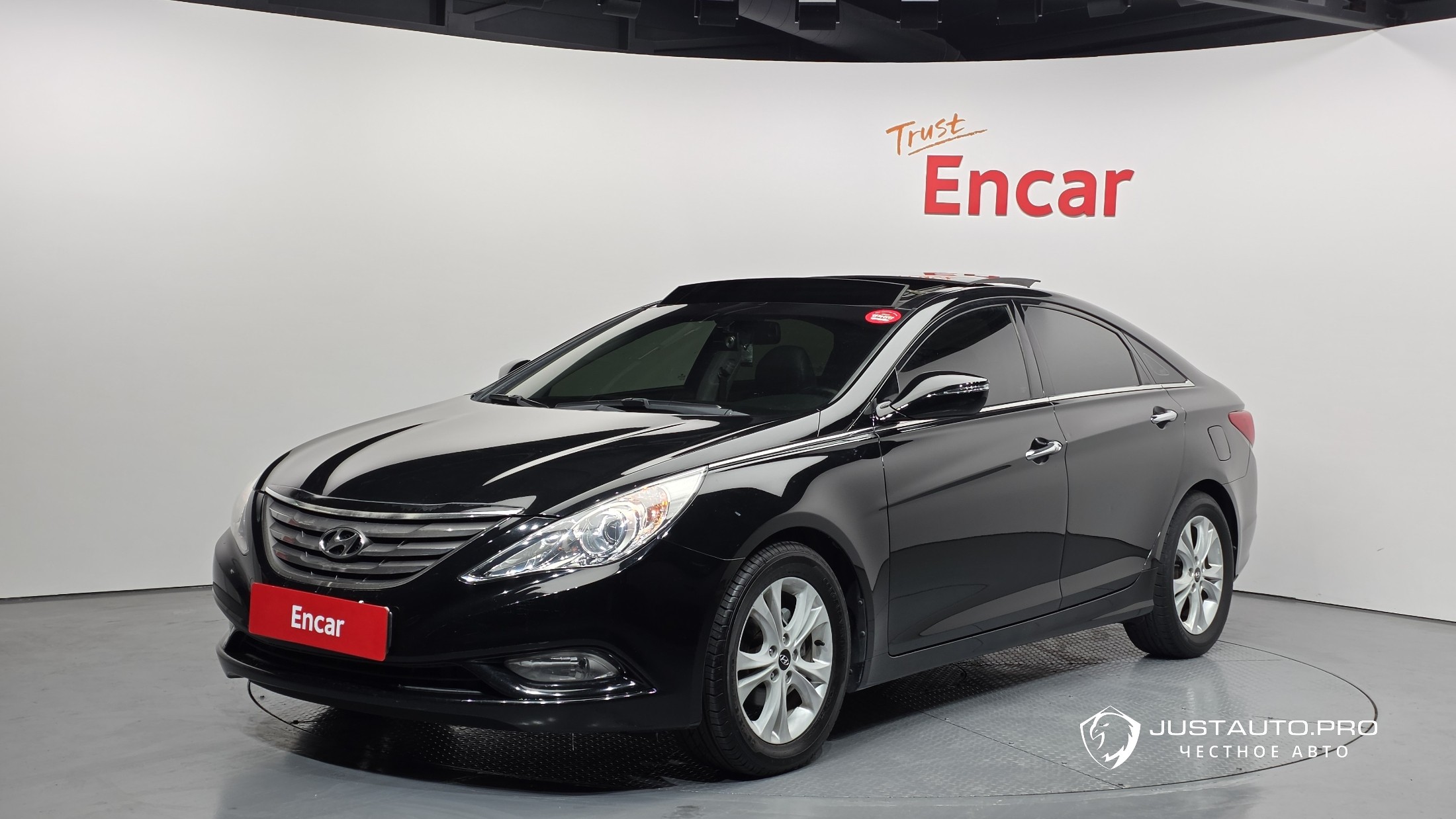 Автомобиль Hyundai Sonata