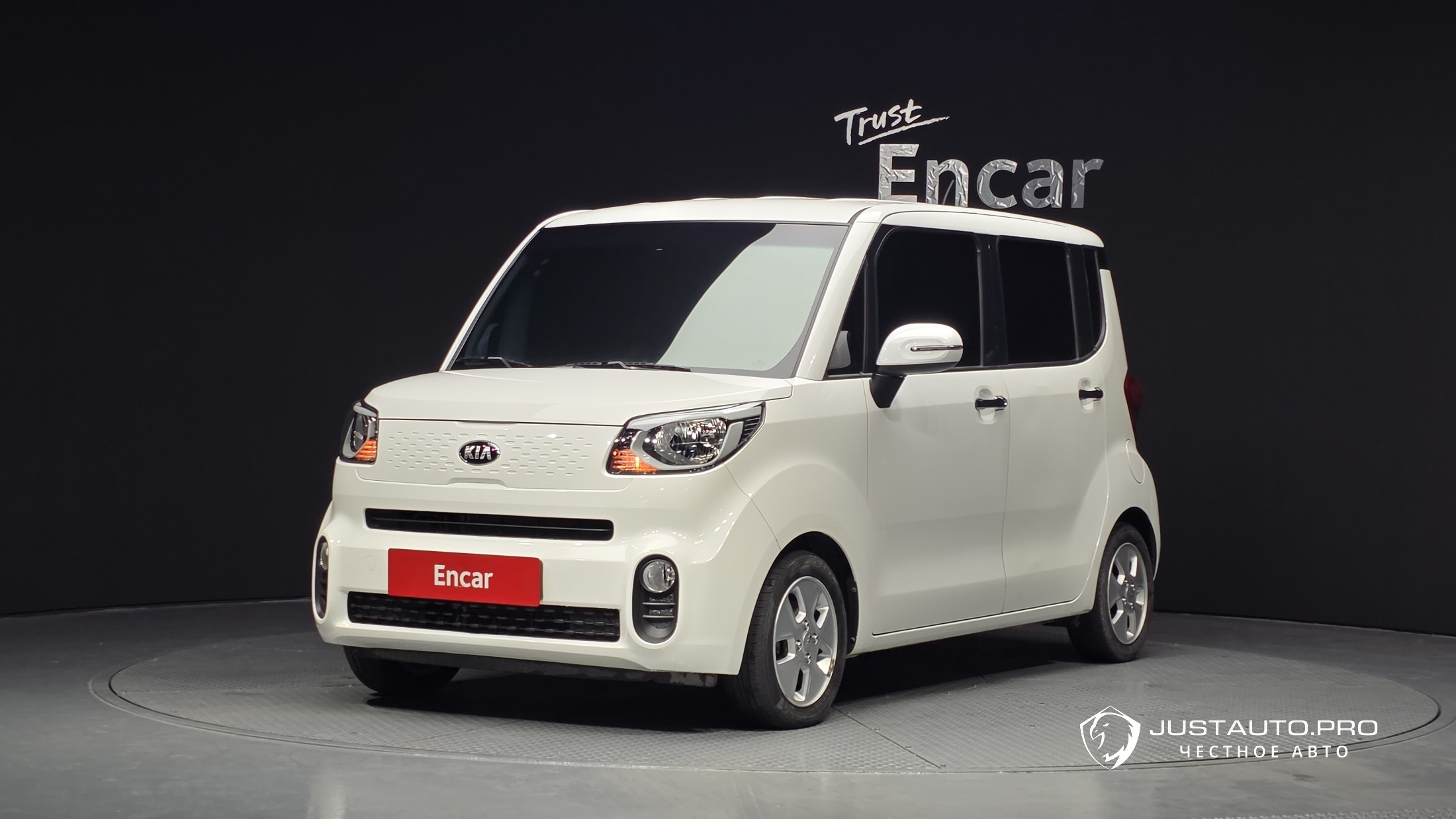 Автомобиль Kia RAY