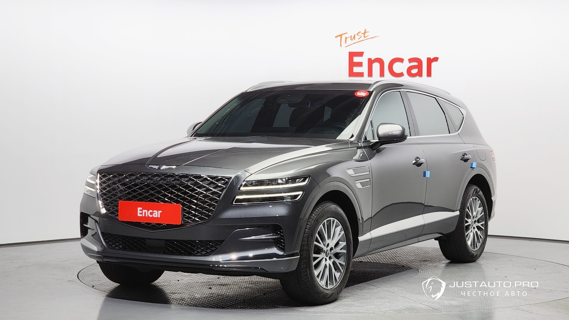 Автомобиль Genesis GV80