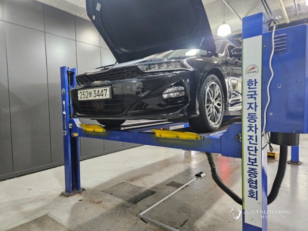 Автомобиль Kia K5