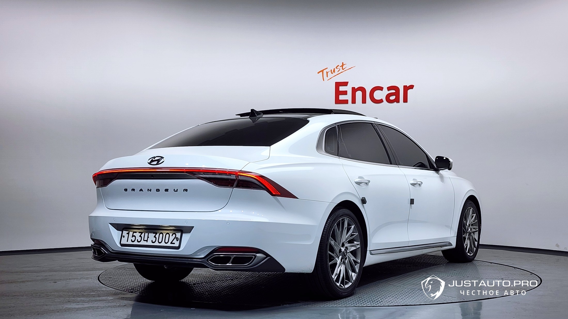 Автомобиль Hyundai Grandeur