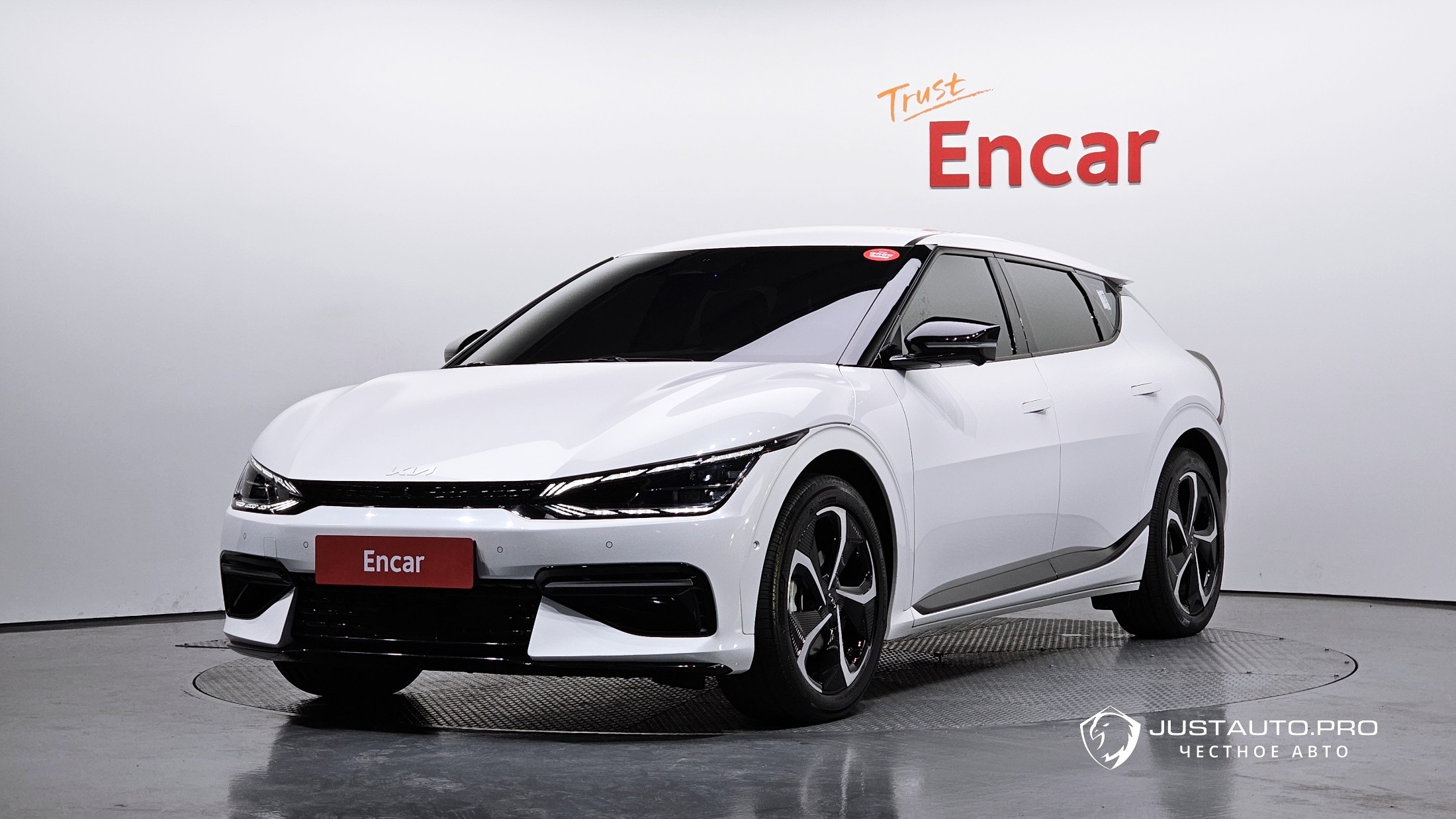 Автомобиль Kia EV6