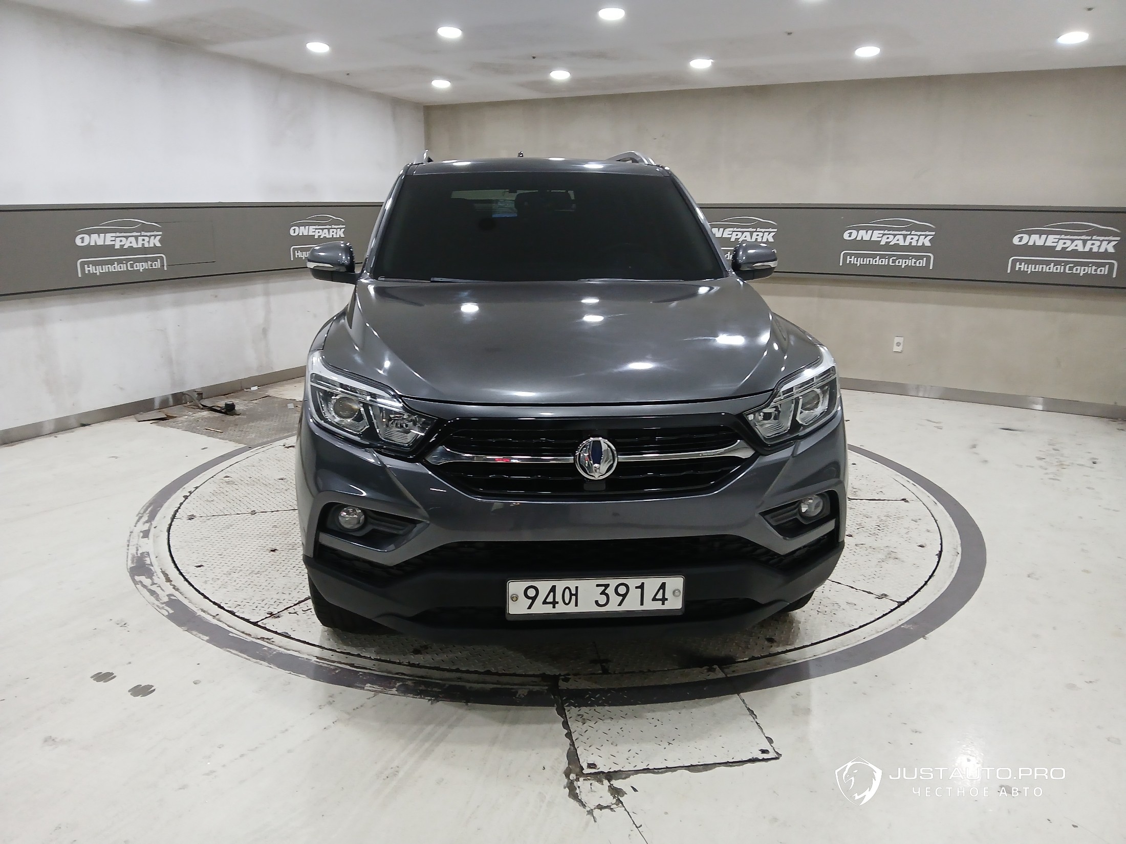 Автомобиль KG_Mobility_Ssangyong Rexton