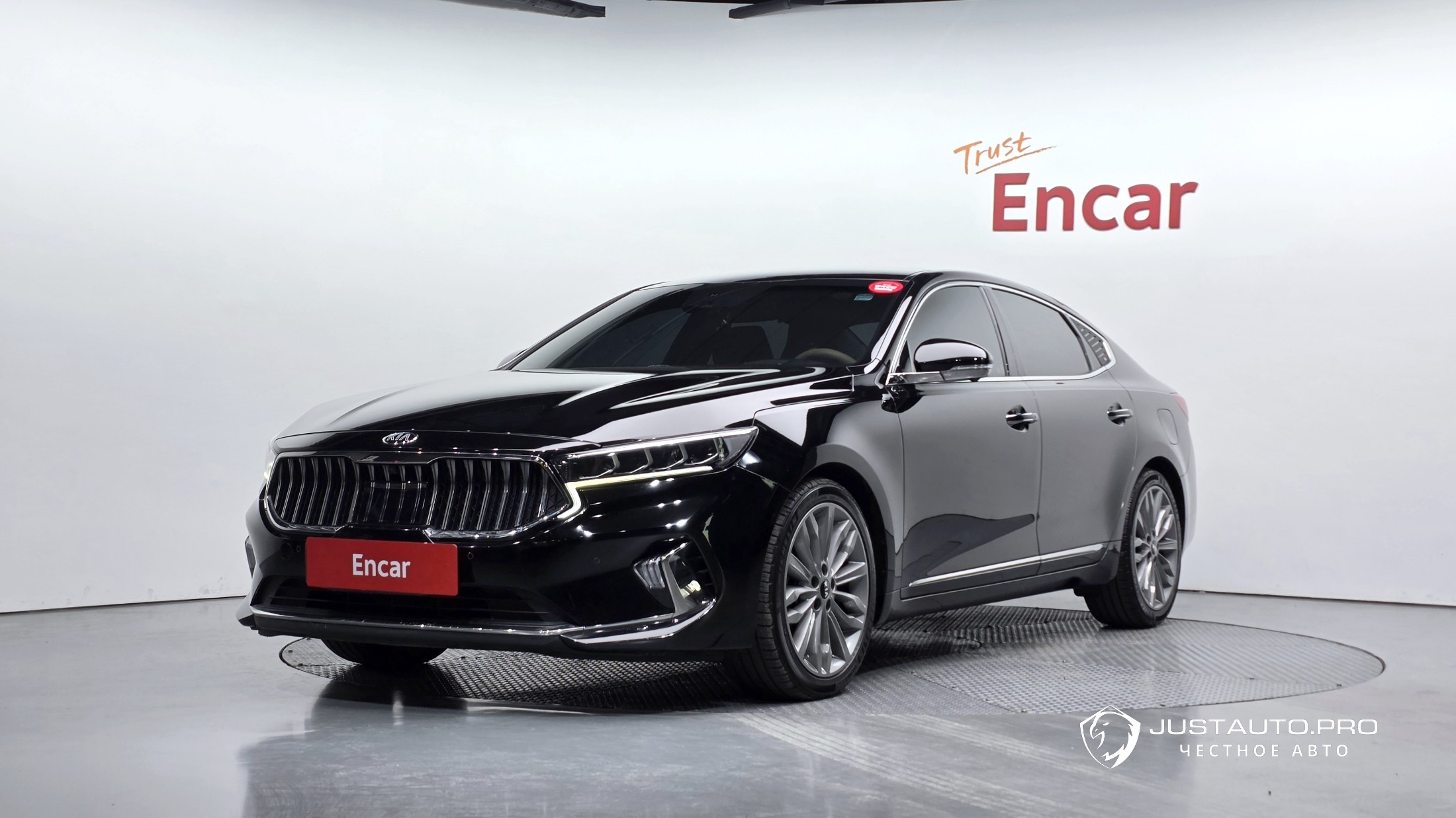 Автомобиль Kia K7