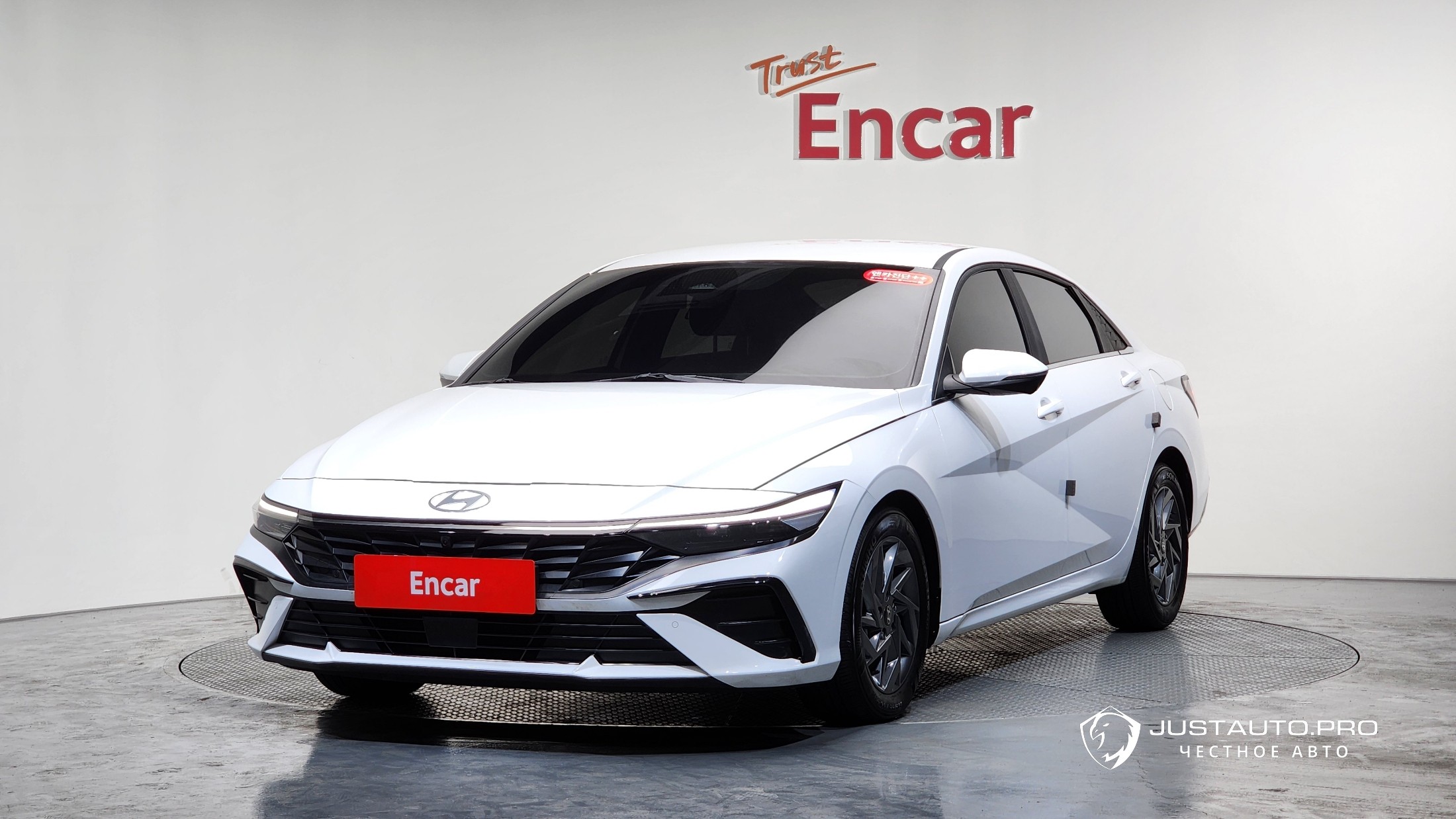 Автомобиль Hyundai AVANTE