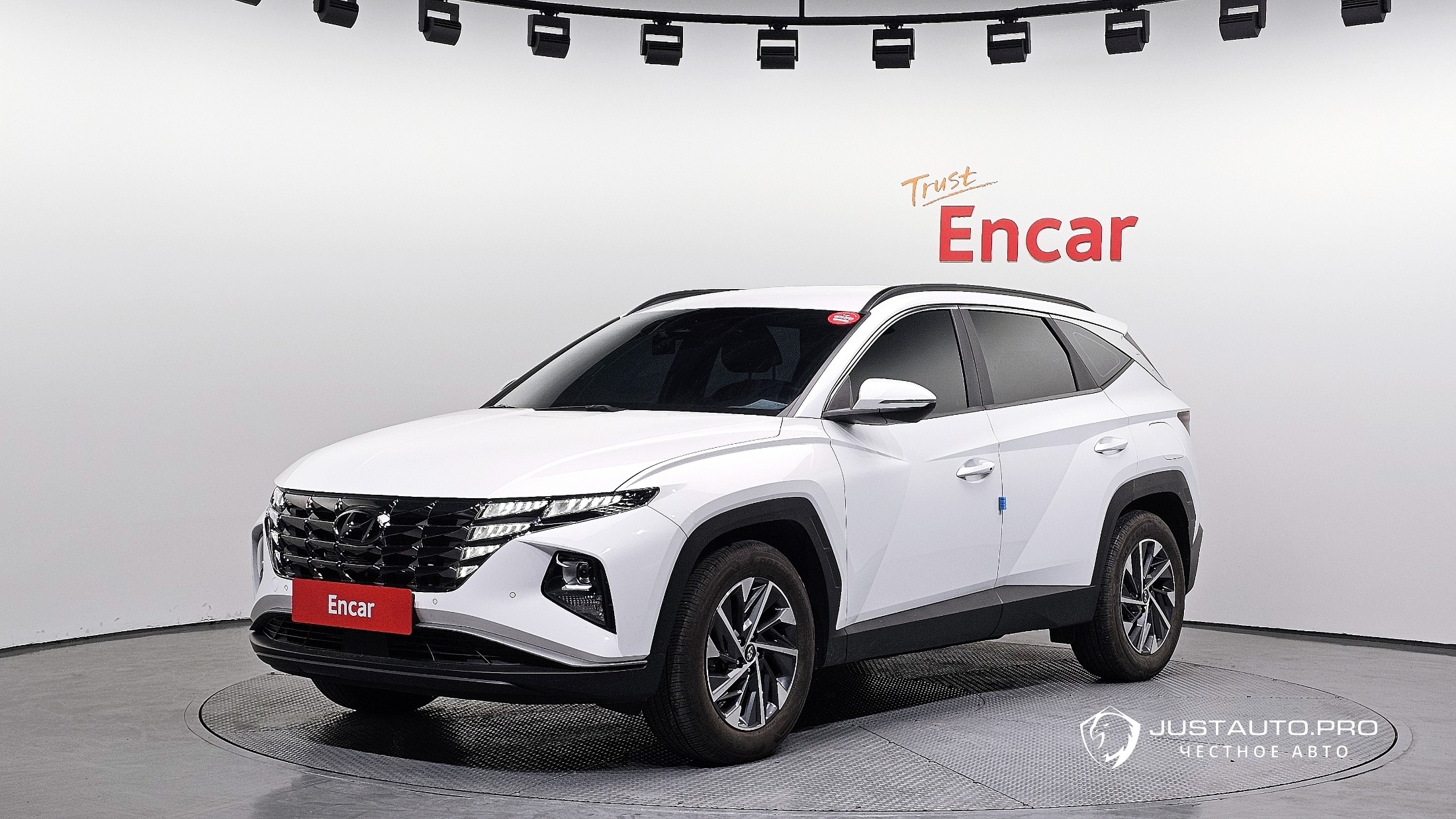 Автомобиль Hyundai Tucson