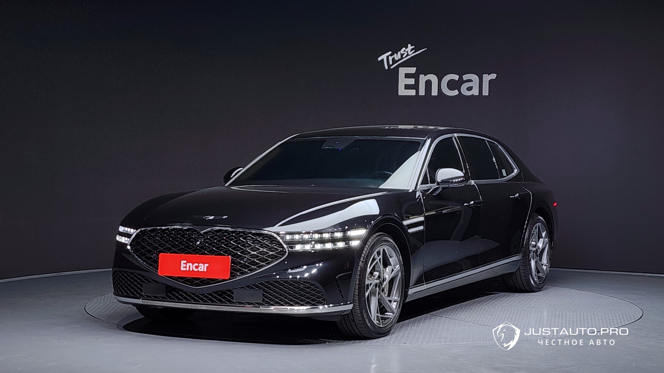 Автомобиль Genesis G90