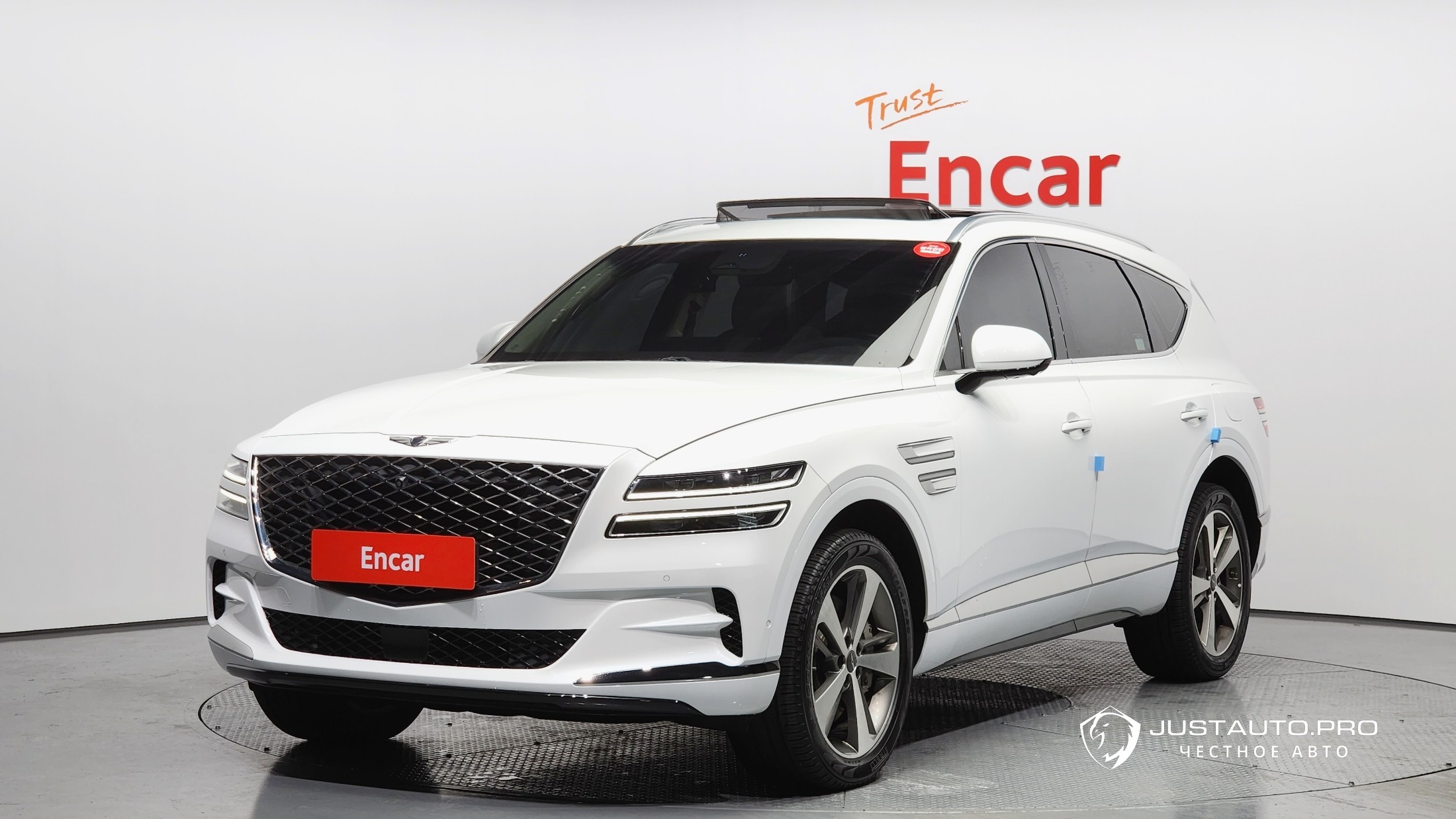 Автомобиль Genesis GV80