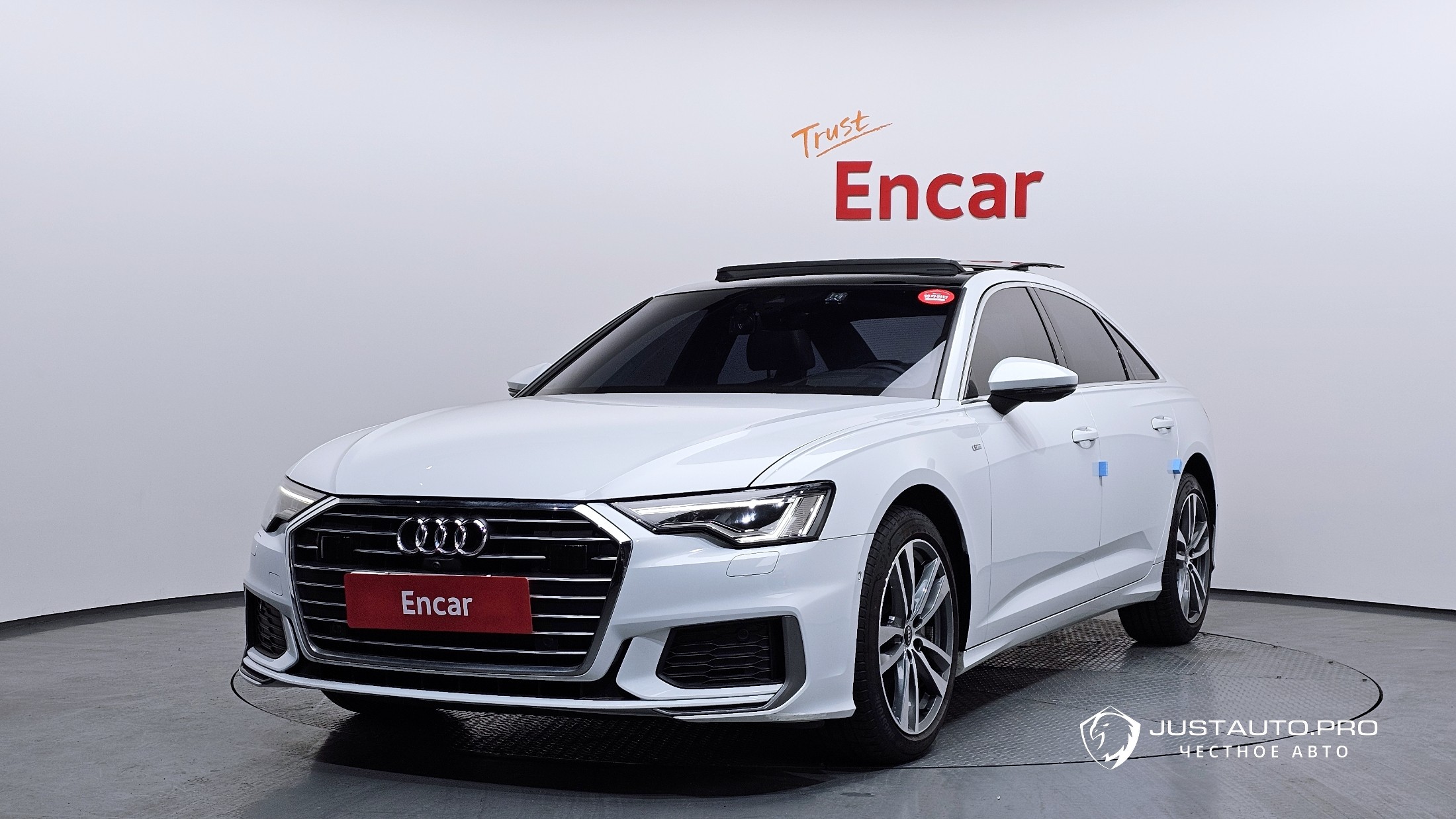 Автомобиль Audi A6