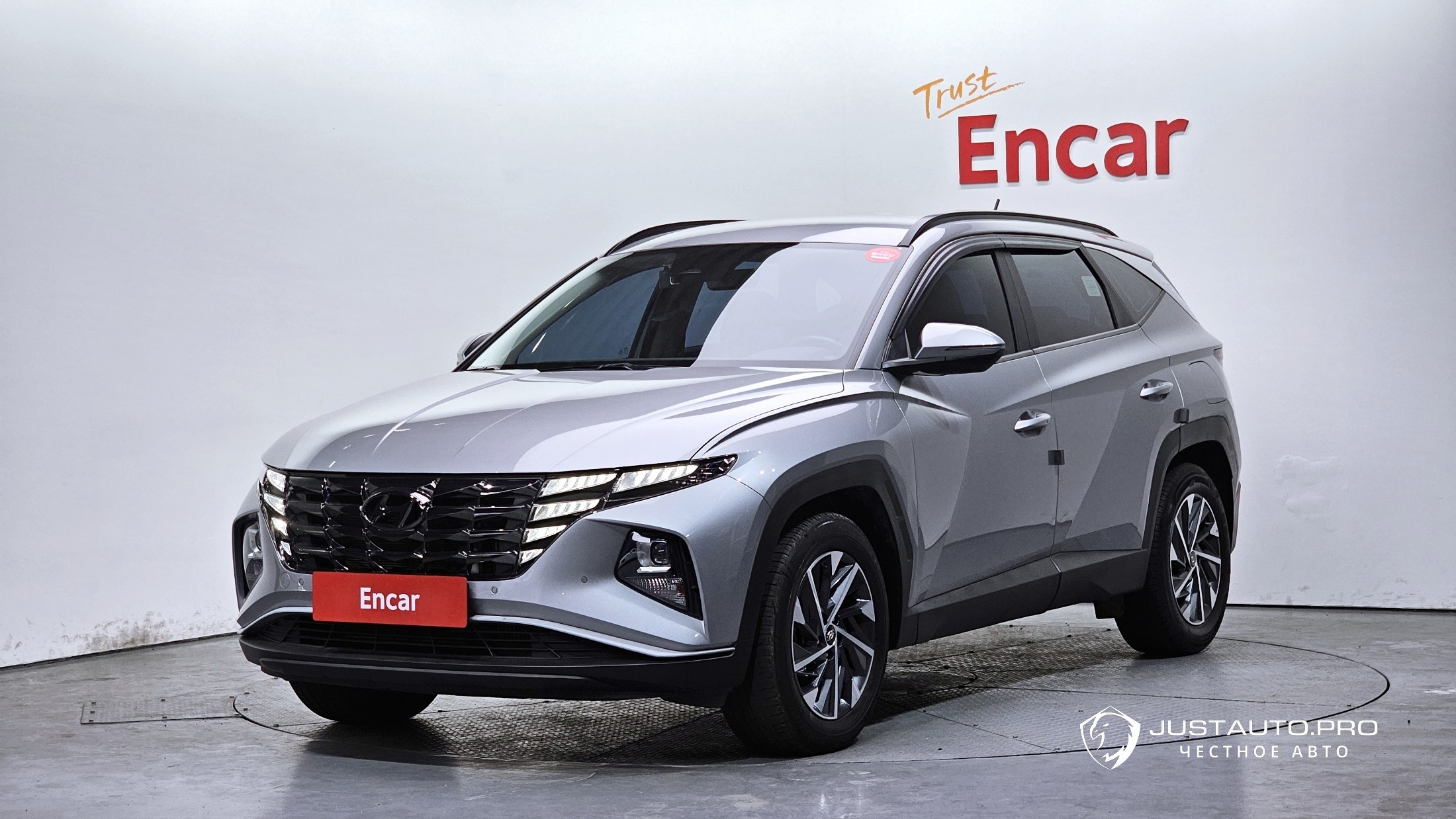 Автомобиль Hyundai Tucson