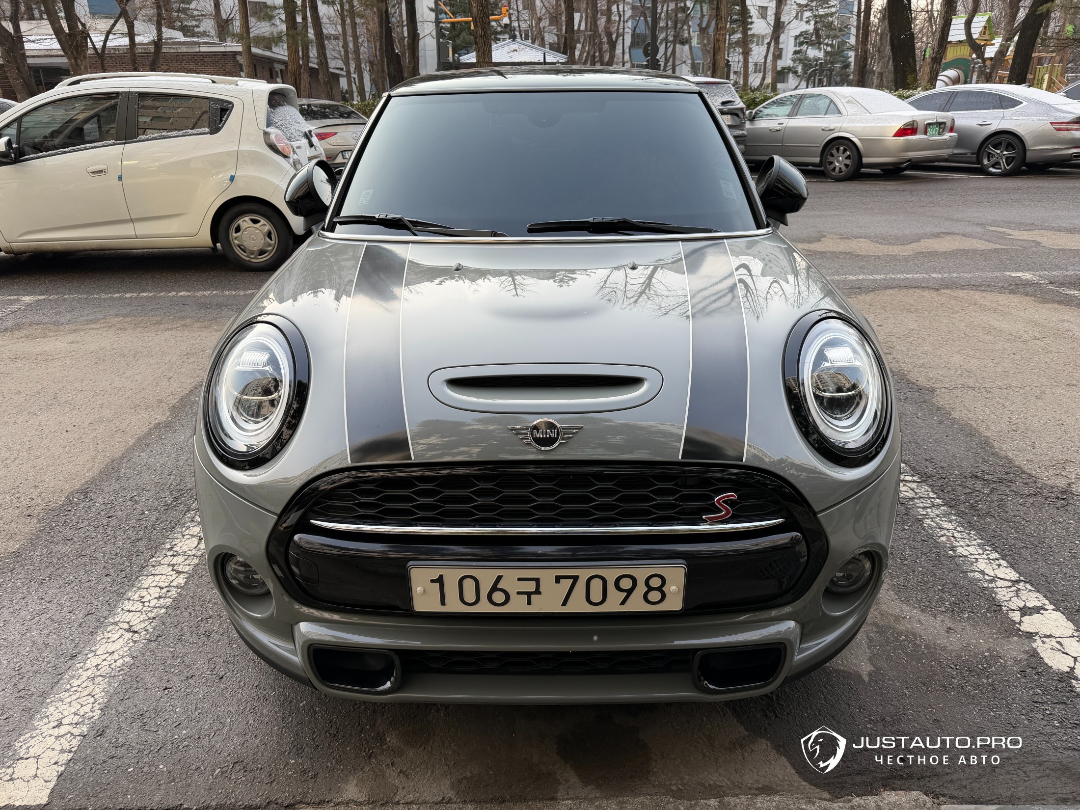 Автомобиль Mini Cooper