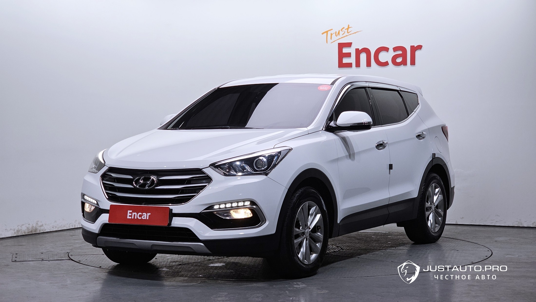 Автомобиль Hyundai Santafe