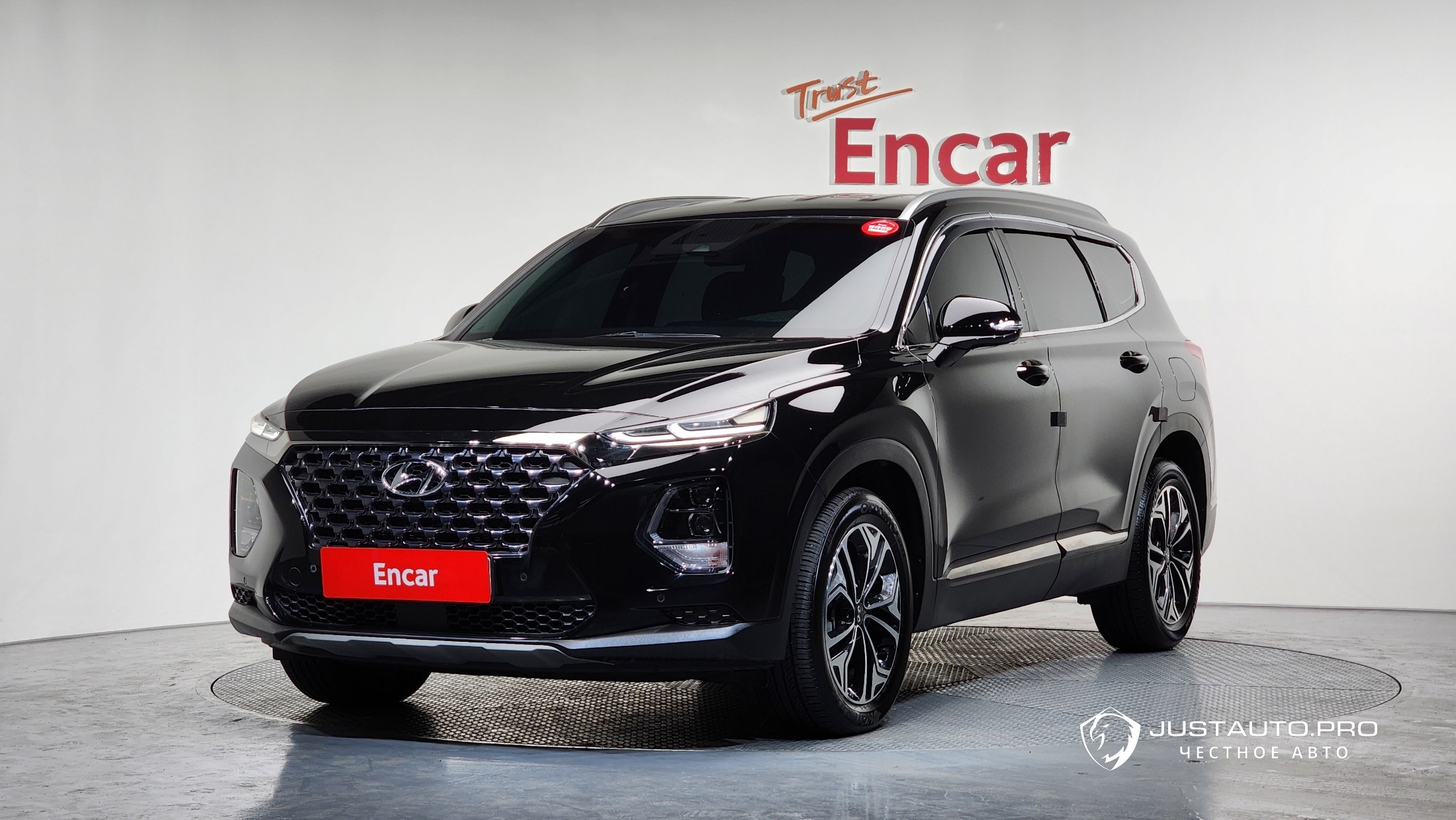 Автомобиль Hyundai Santafe