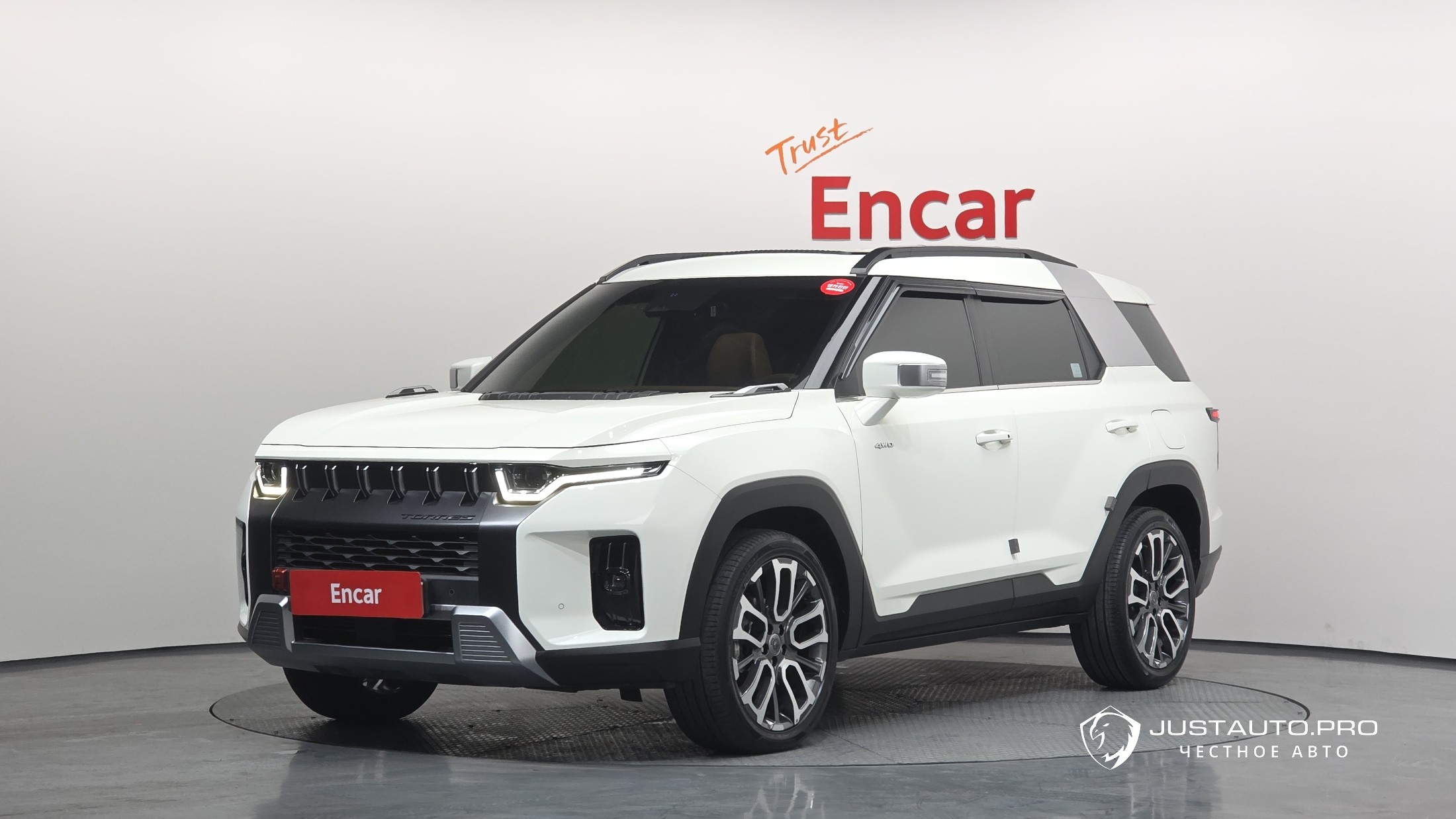 Автомобиль KG_Mobility_Ssangyong Torres