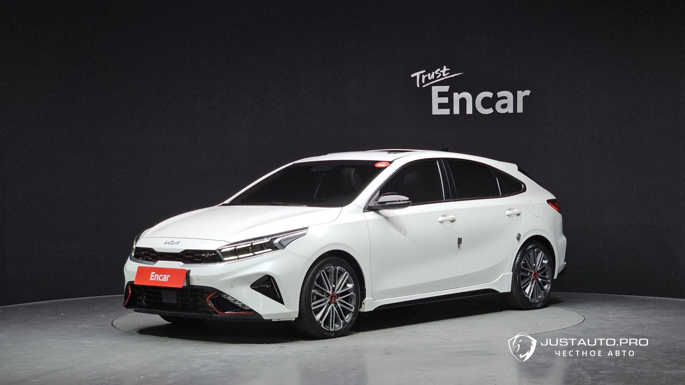 Автомобиль Kia K3