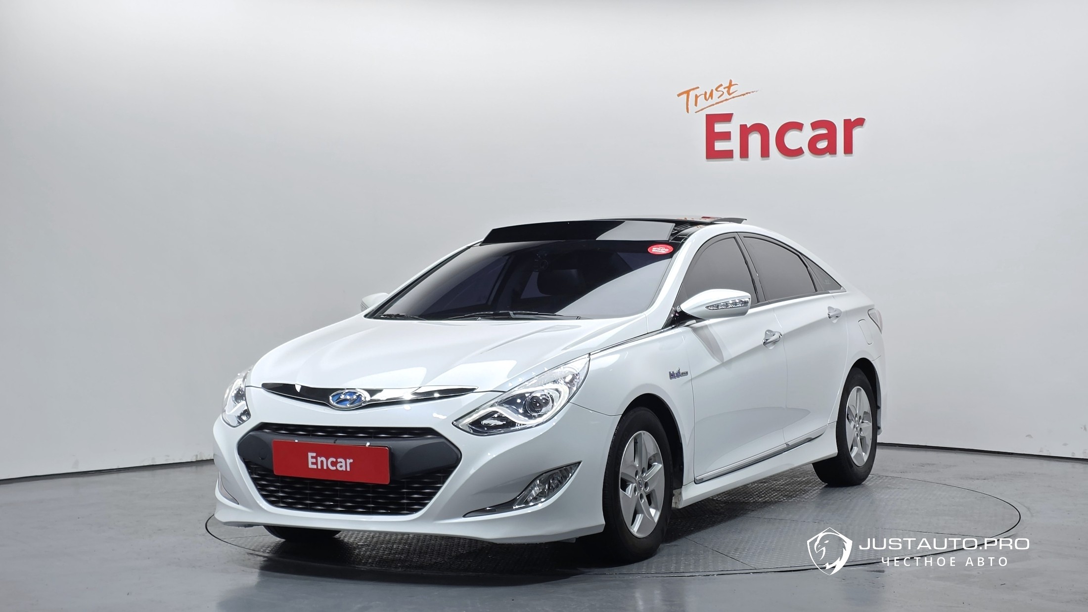 Автомобиль Hyundai Sonata