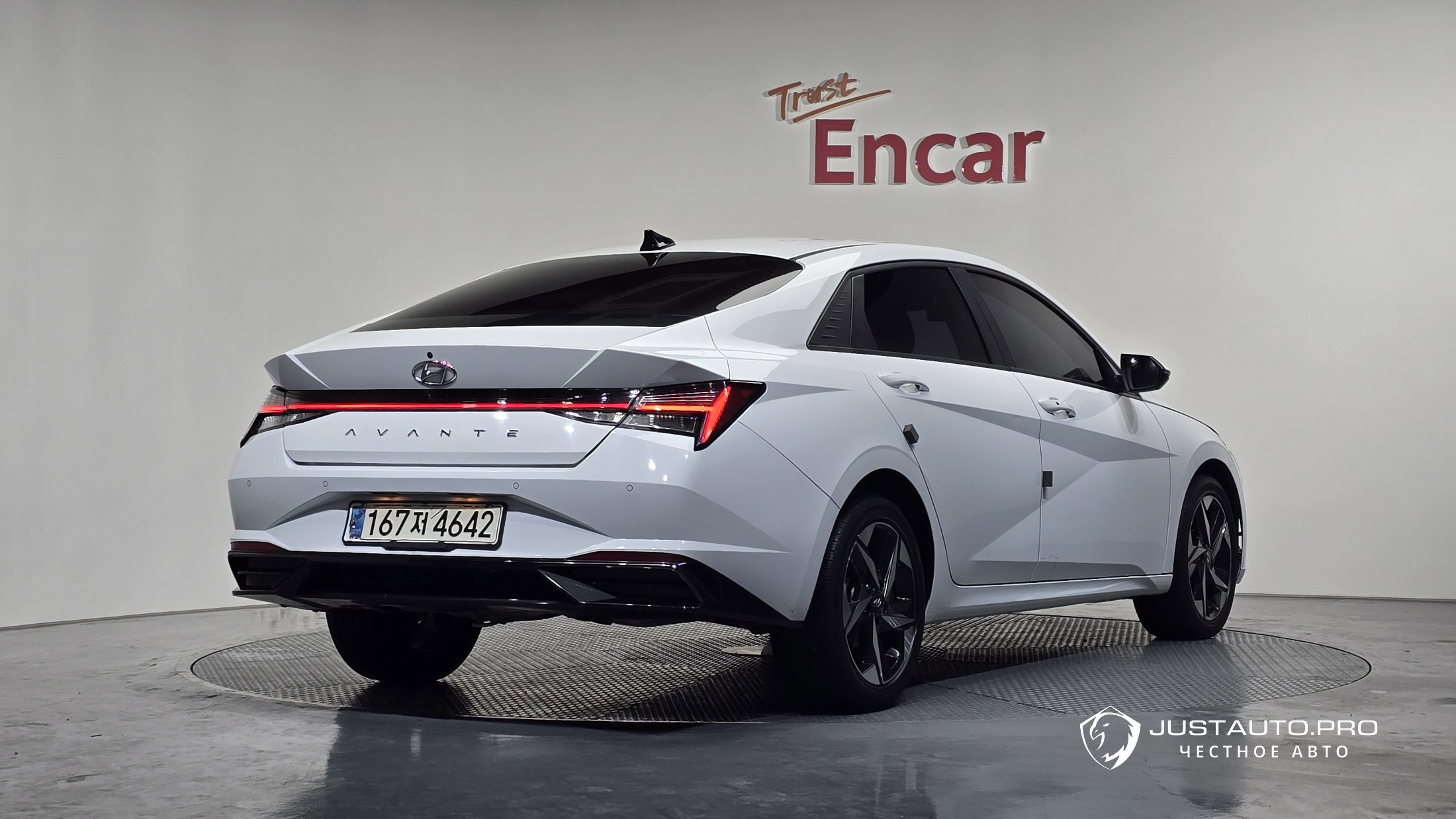 Автомобиль Hyundai AVANTE