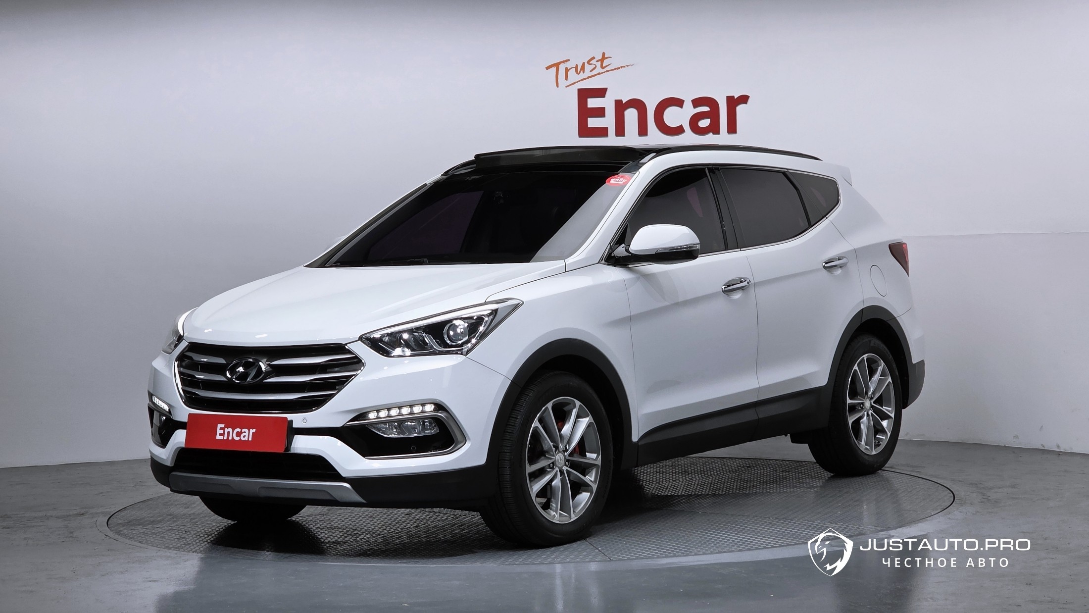Автомобиль Hyundai Santafe