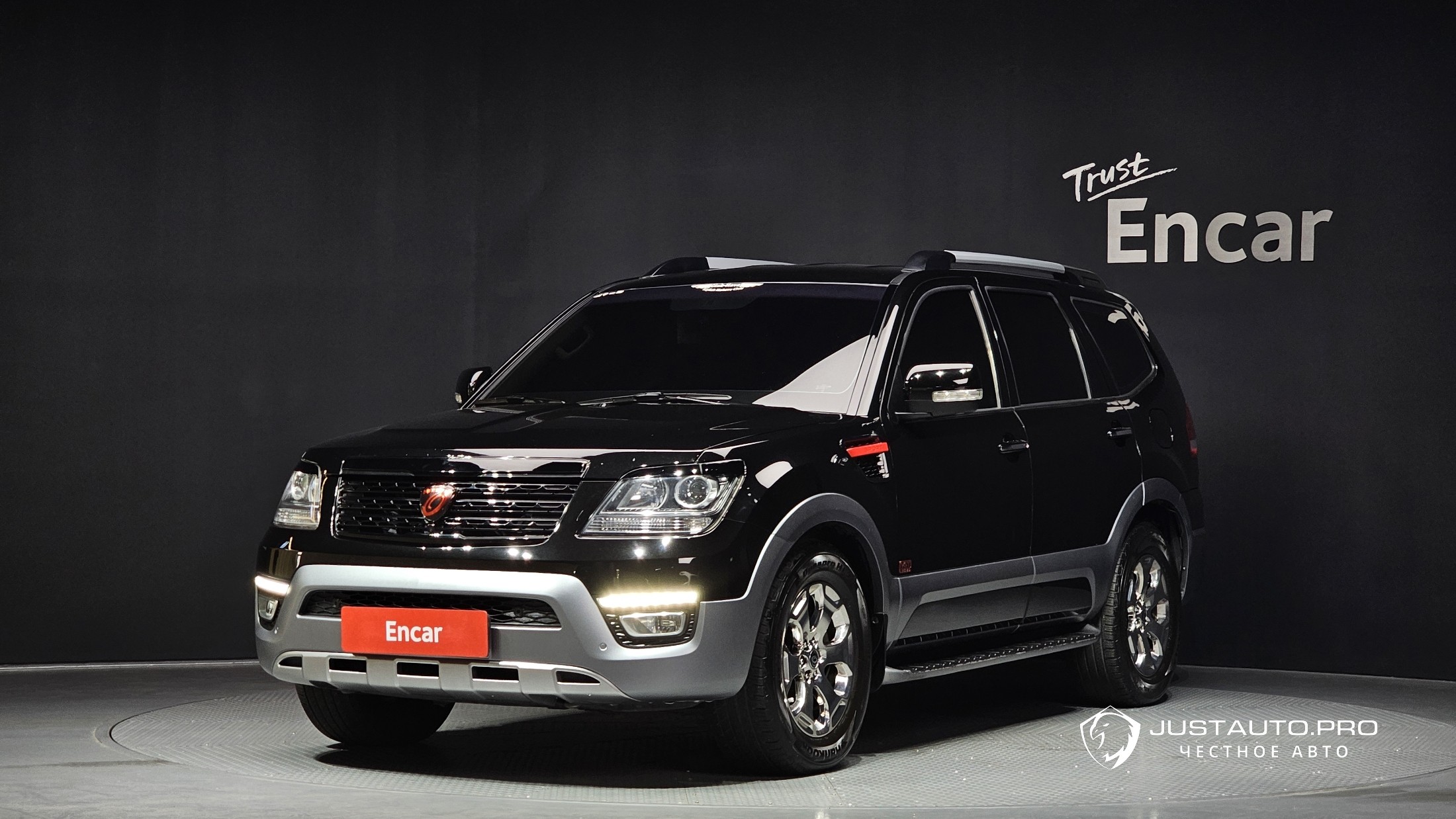 Автомобиль Kia Mohave