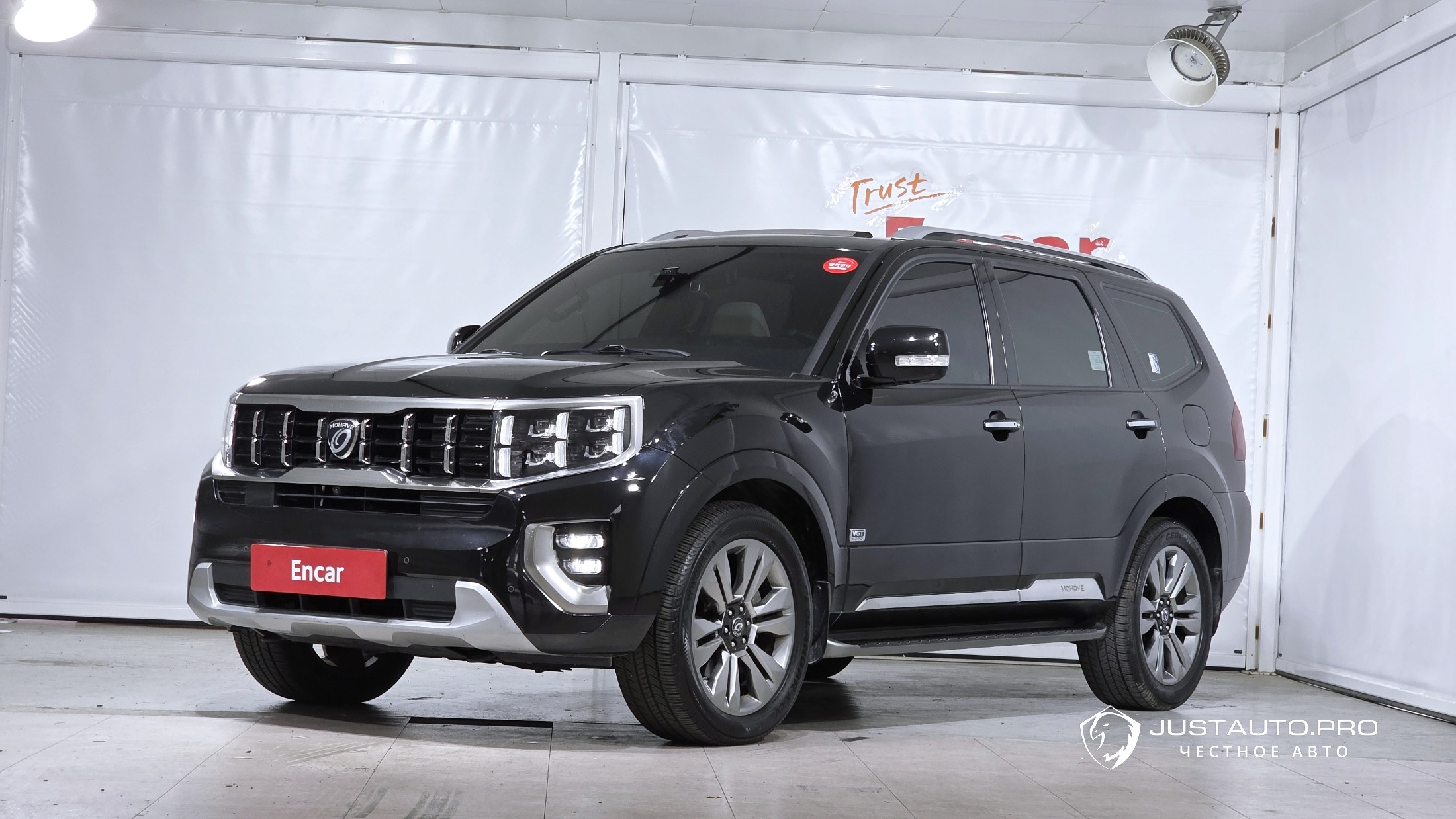 Автомобиль Kia Mohave