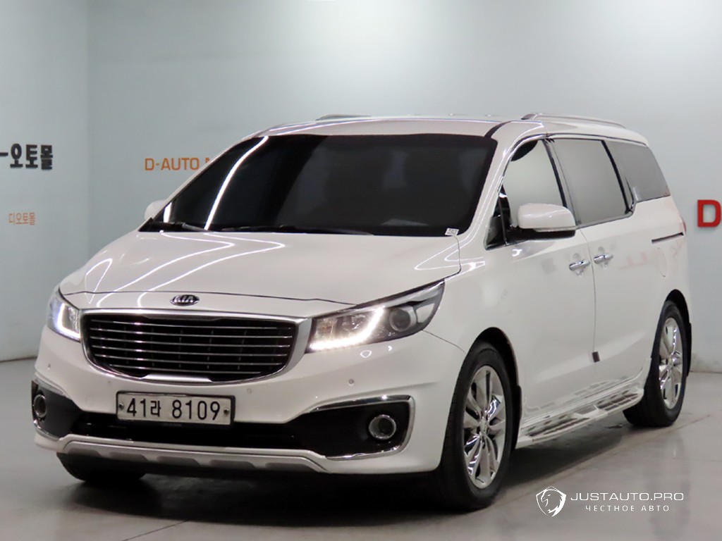 Автомобиль Kia Canival