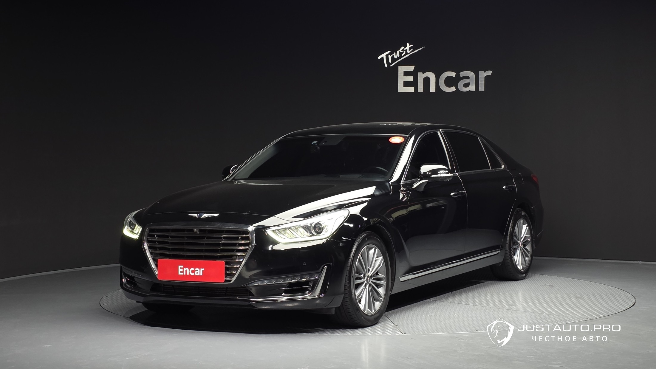 Автомобиль Genesis EQ900