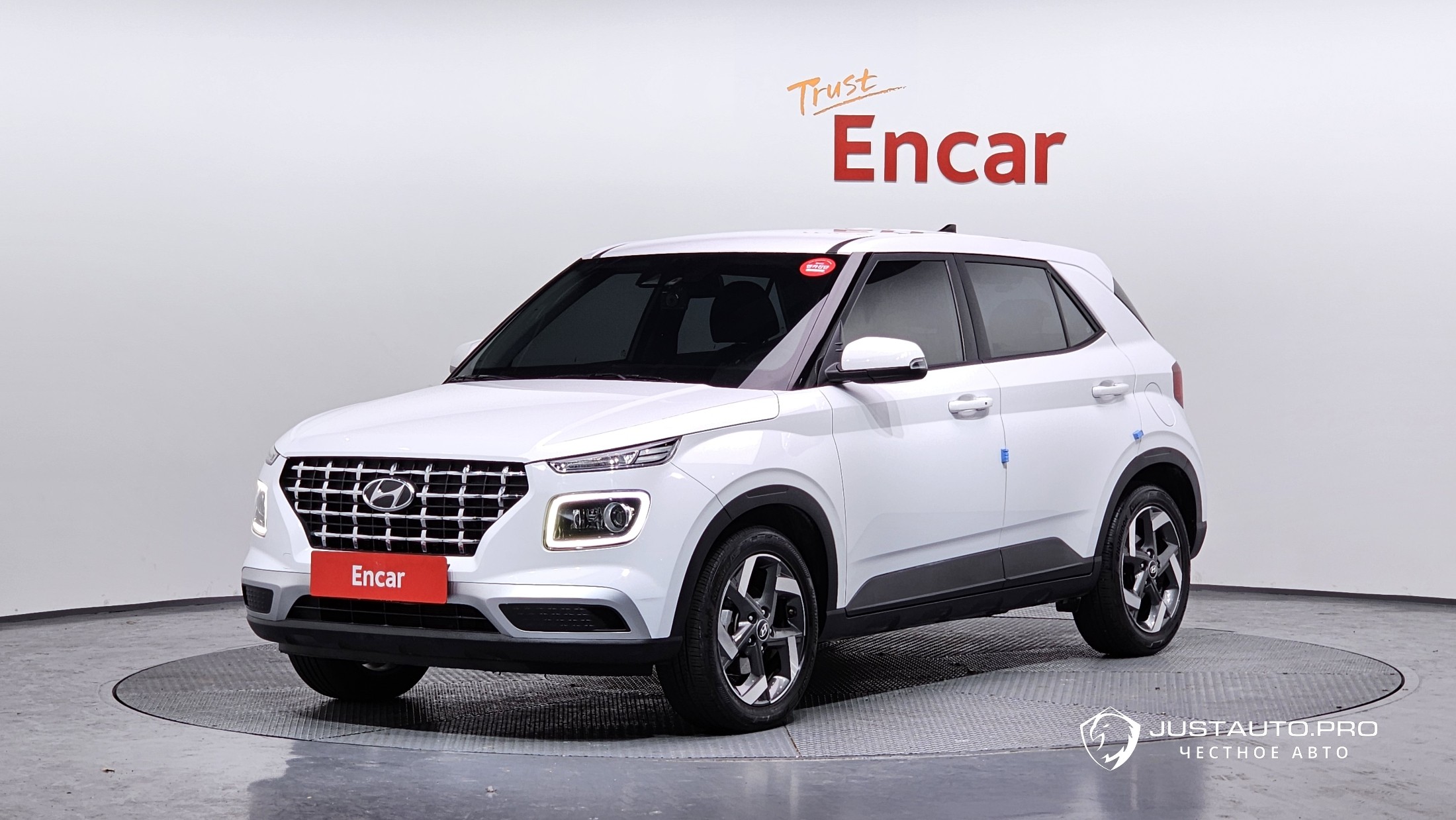 Автомобиль Hyundai Venue