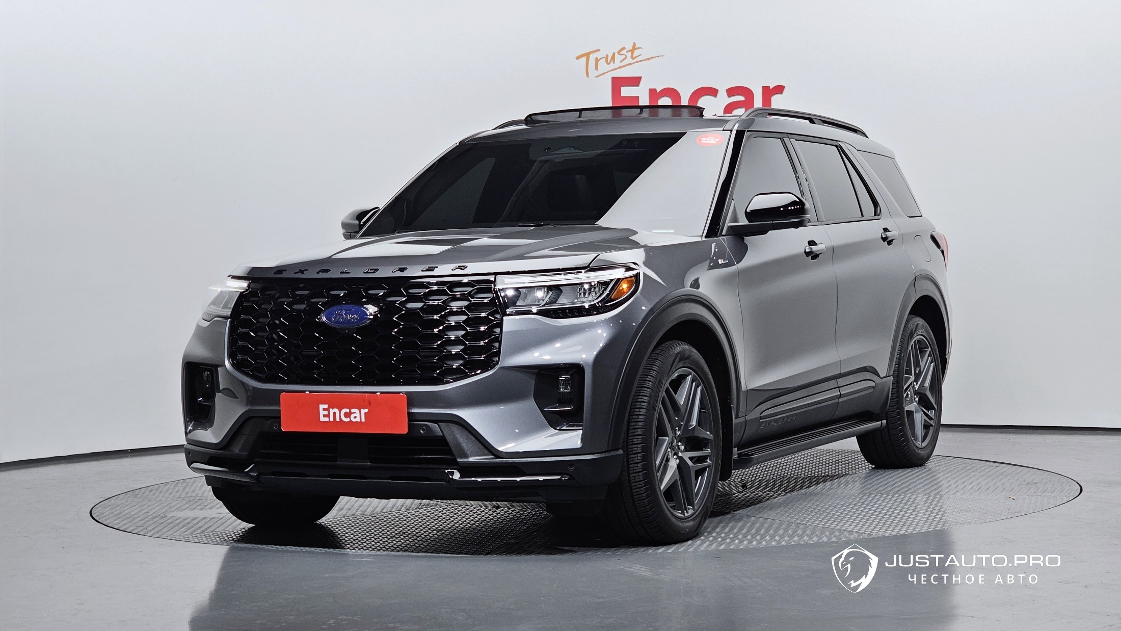 Автомобиль Ford Explorer