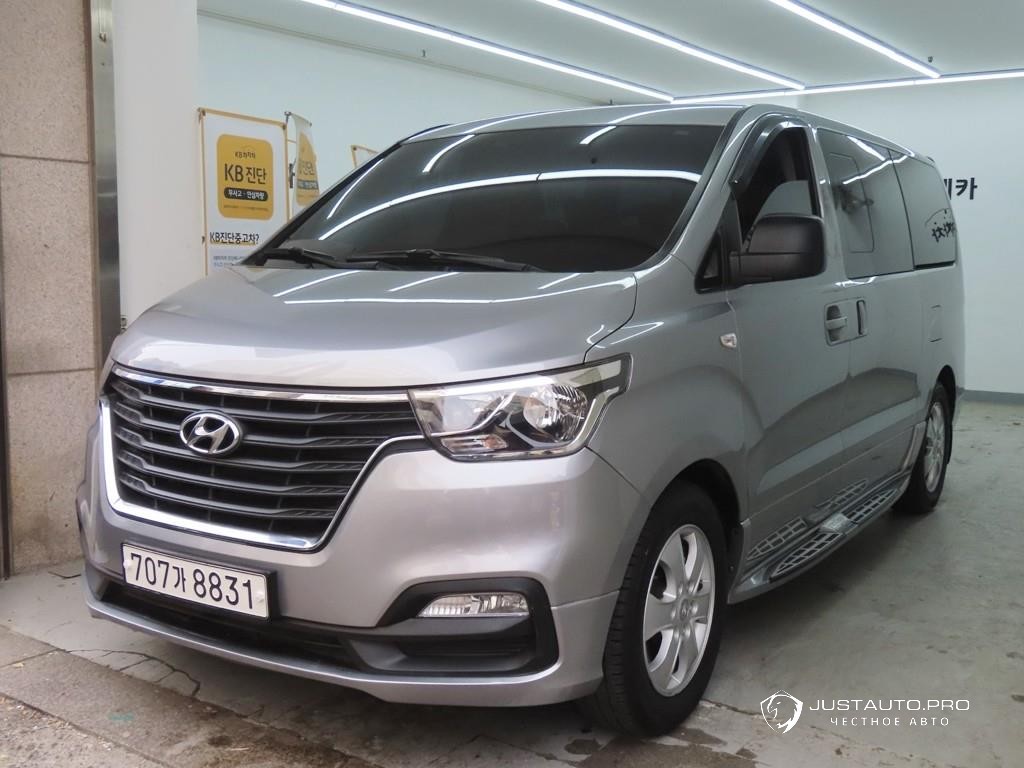 Автомобиль Hyundai Starex