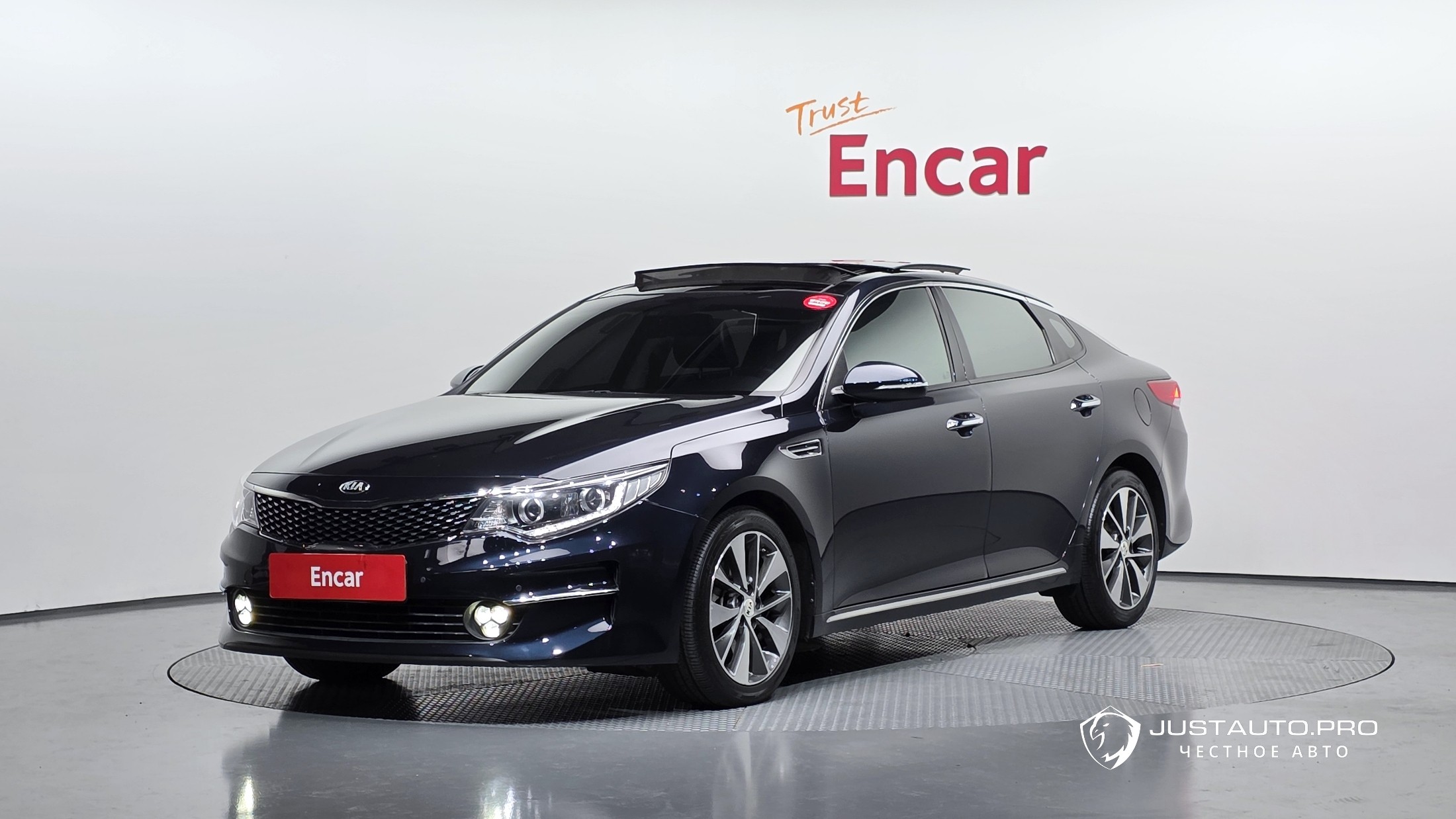 Автомобиль Kia K5