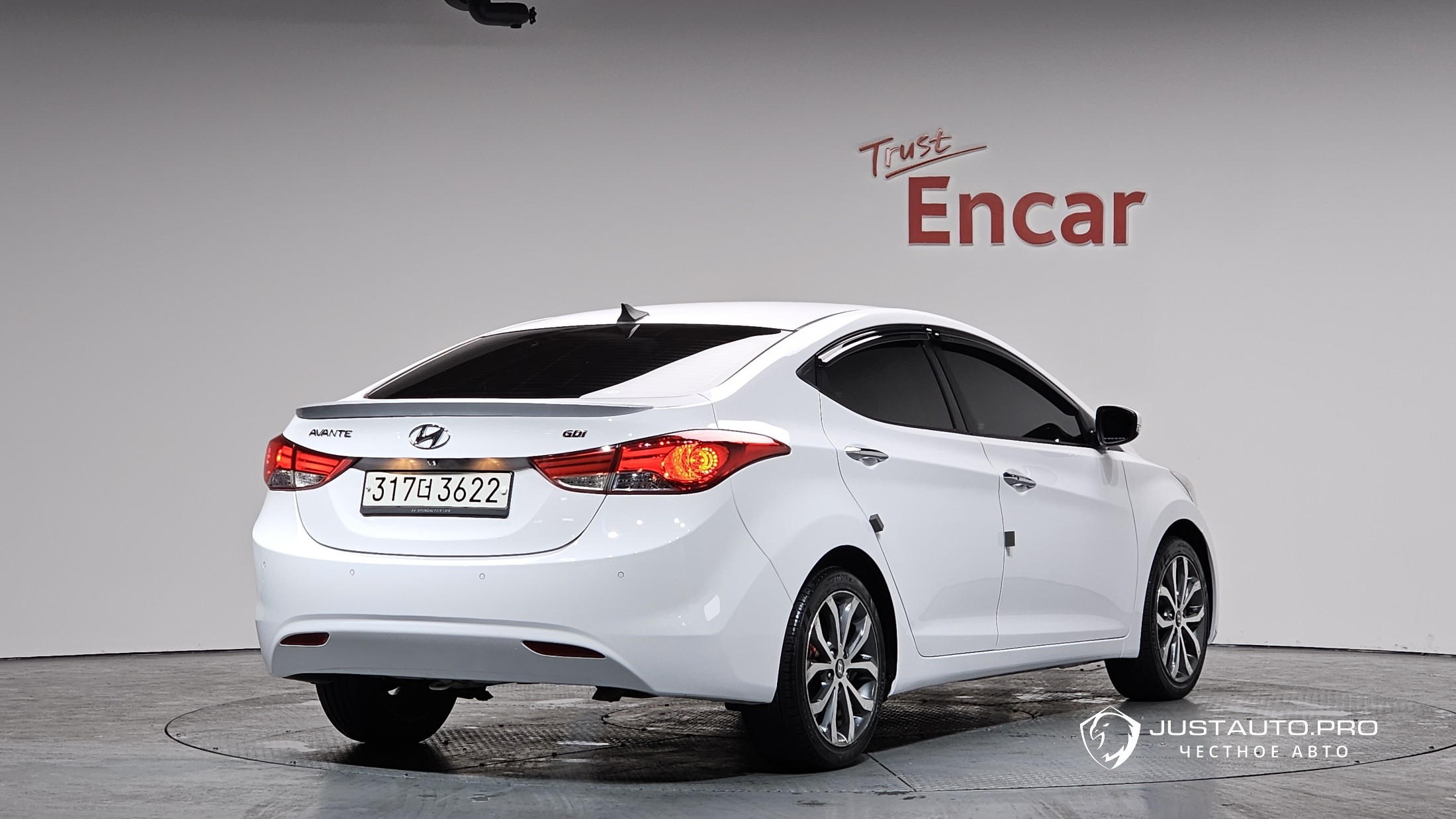 Автомобиль Hyundai AVANTE