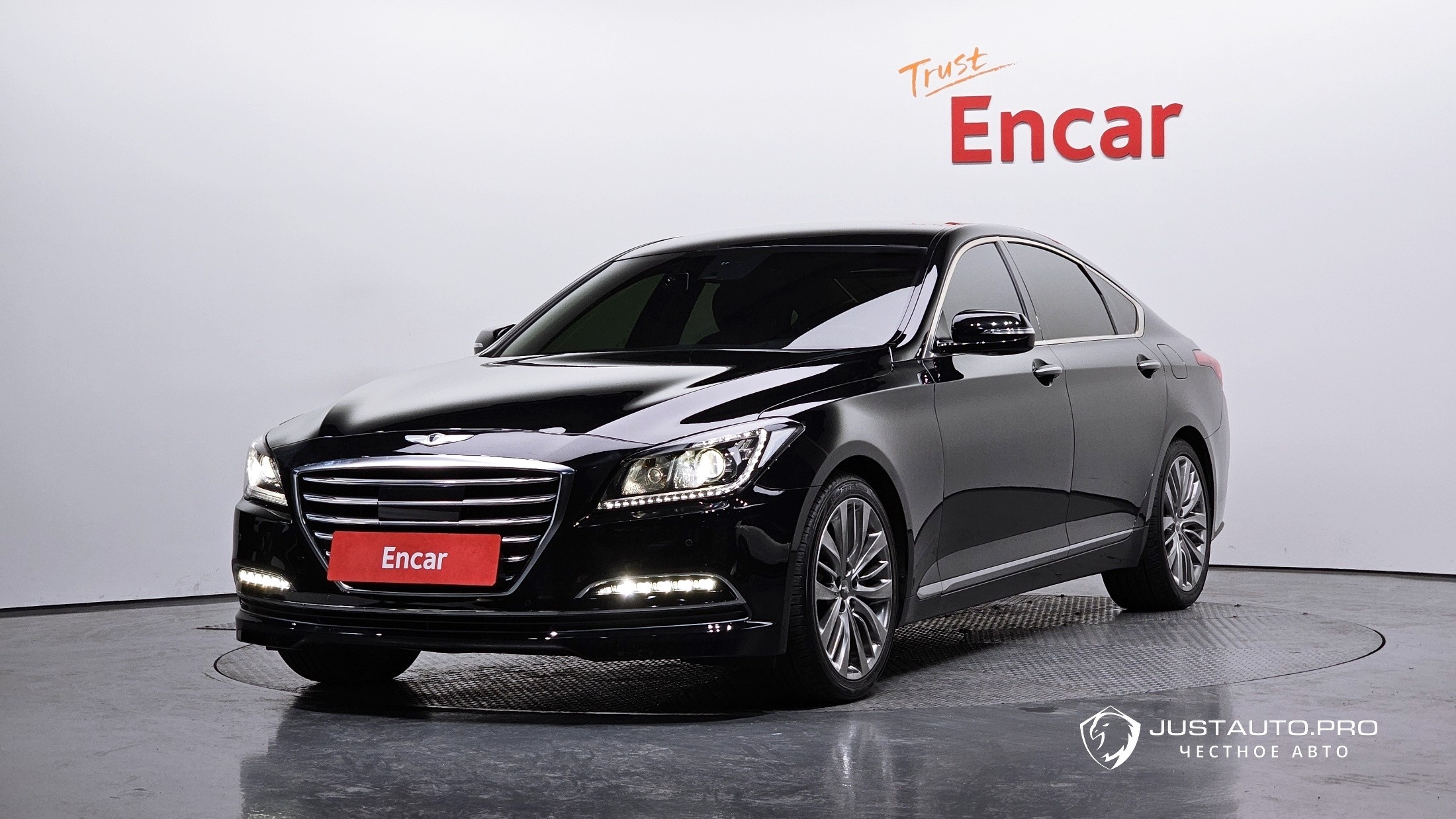 Автомобиль Hyundai Genesis